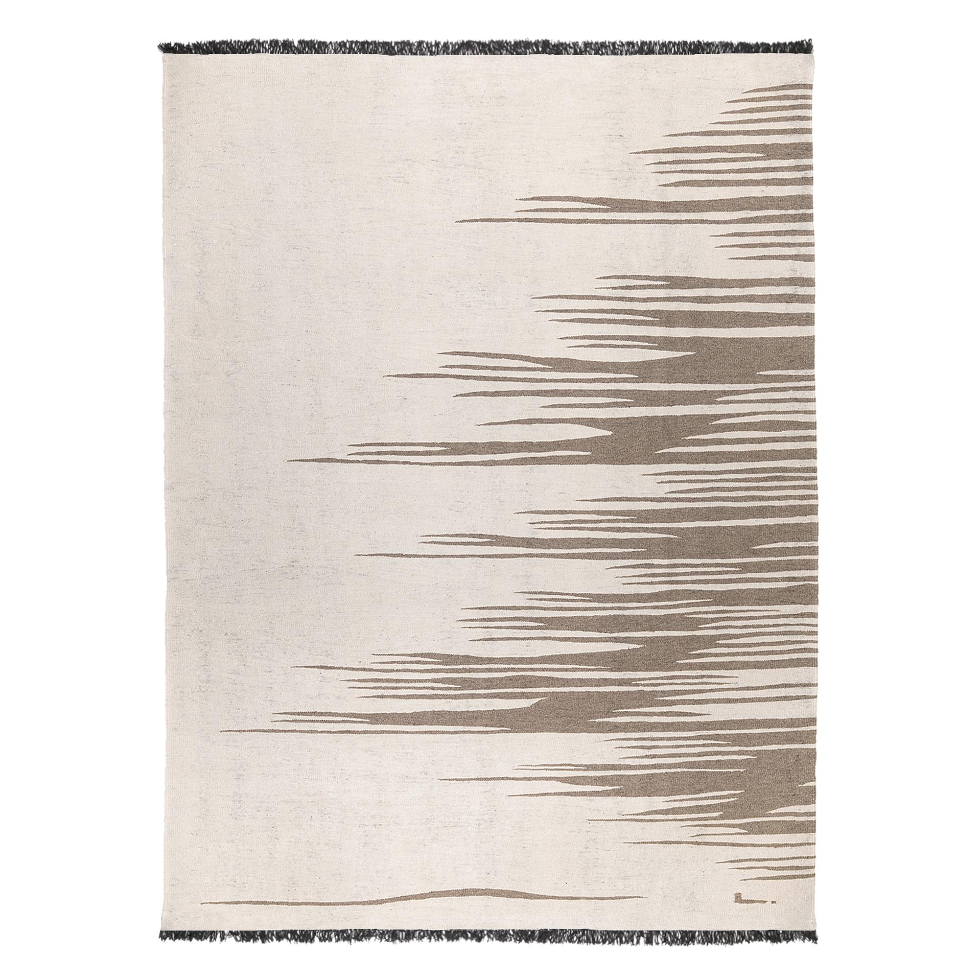 Ege No 3 Contemporary Kilim Rug Wool Handwoven Earthy Gray and Dune White (tapis Kilim contemporain en laine tissé à la main) en vente 1