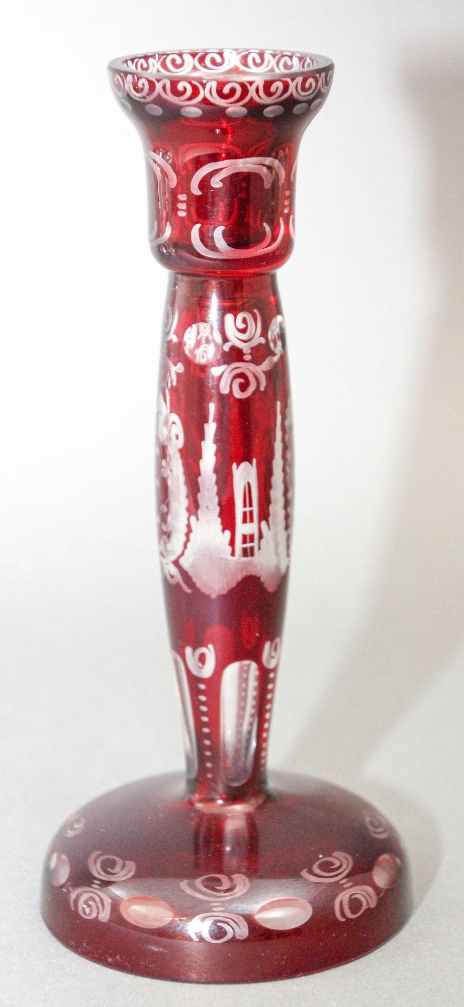 Egermann Böhmischer Kerzenständer aus klarem Kristallglas mit Rubinrotem Schliff, 1960er Jahre im Angebot 3