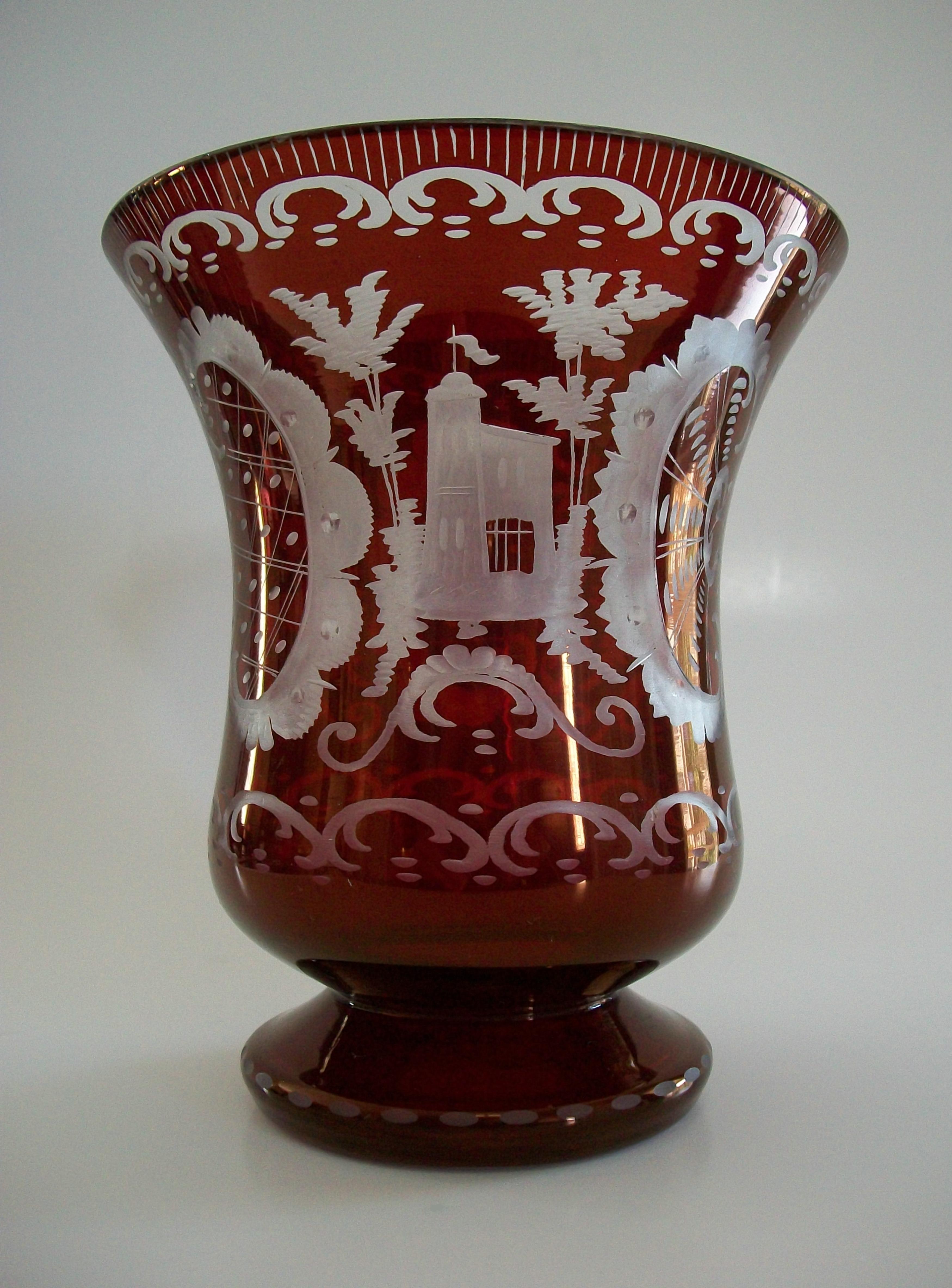 EGERMANN GLASS - Pair of Ruby Flashed Wheel Cut Glass Vases - Czechia - C.1940's For Sale 4
