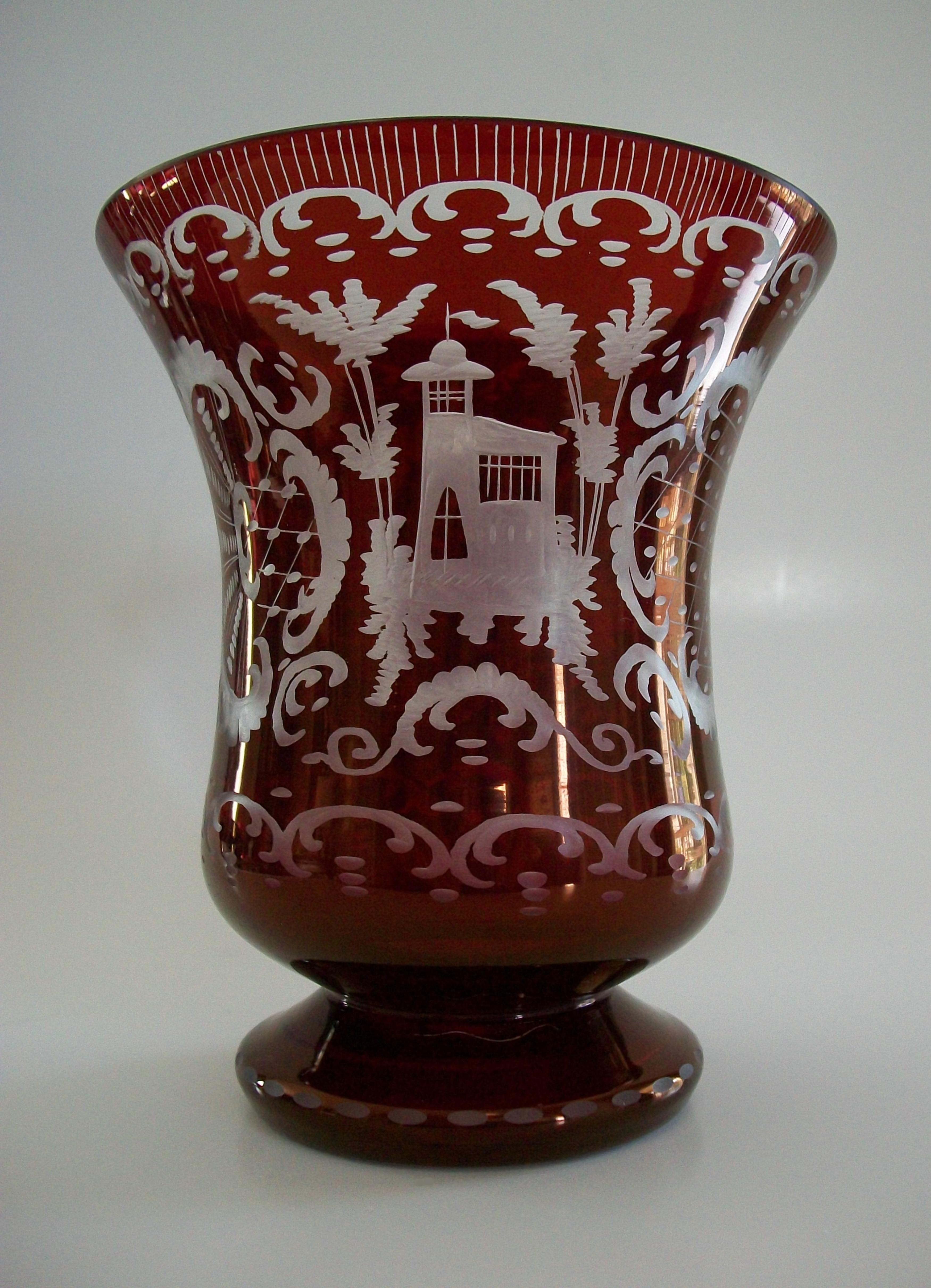 EGERMANN GLASS - Pair of Ruby Flashed Wheel Cut Glass Vases - Czechia - C.1940's For Sale 2