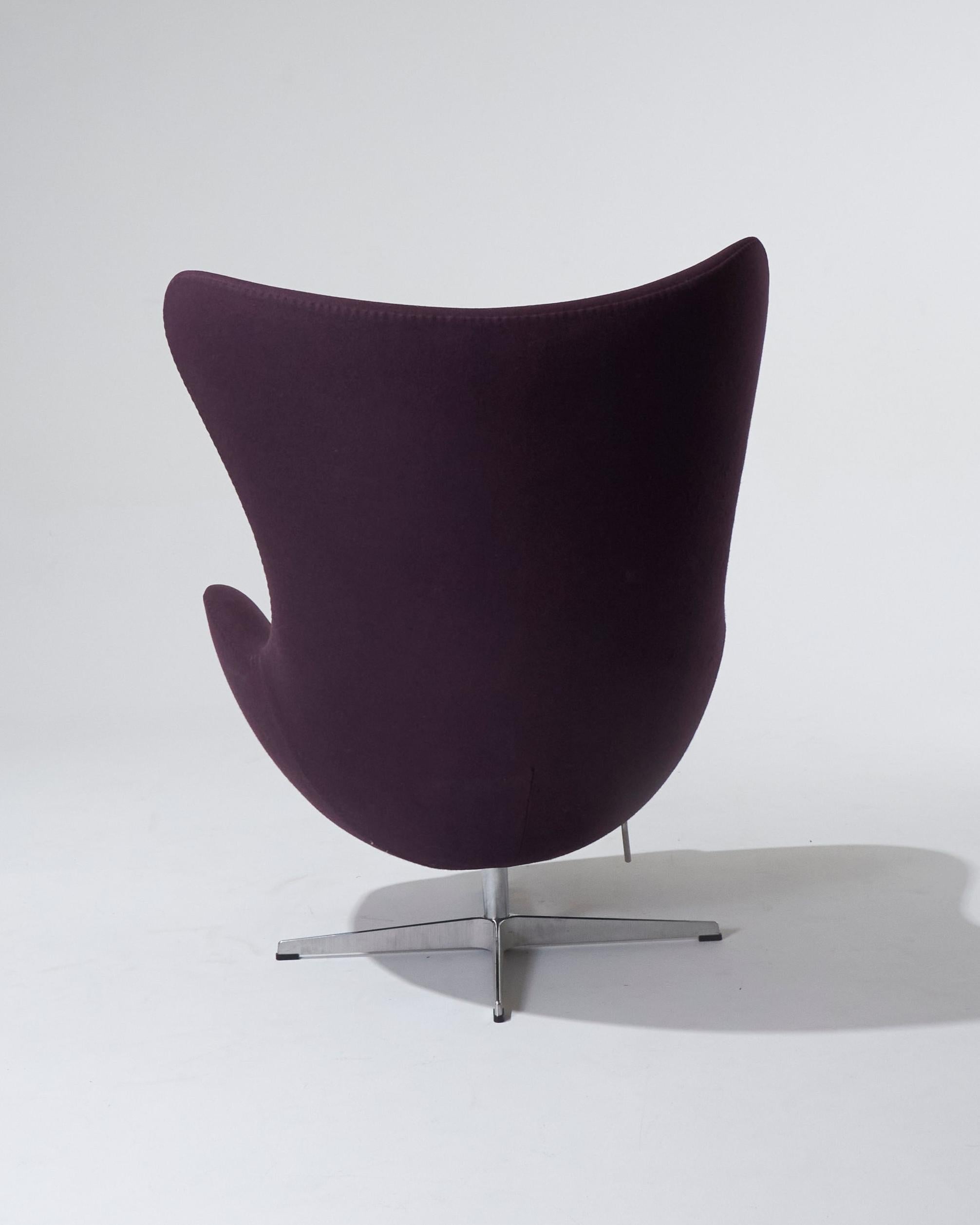 Spazzolato Poltrona Egg di Arne Jacobsen, anni '60 in vendita