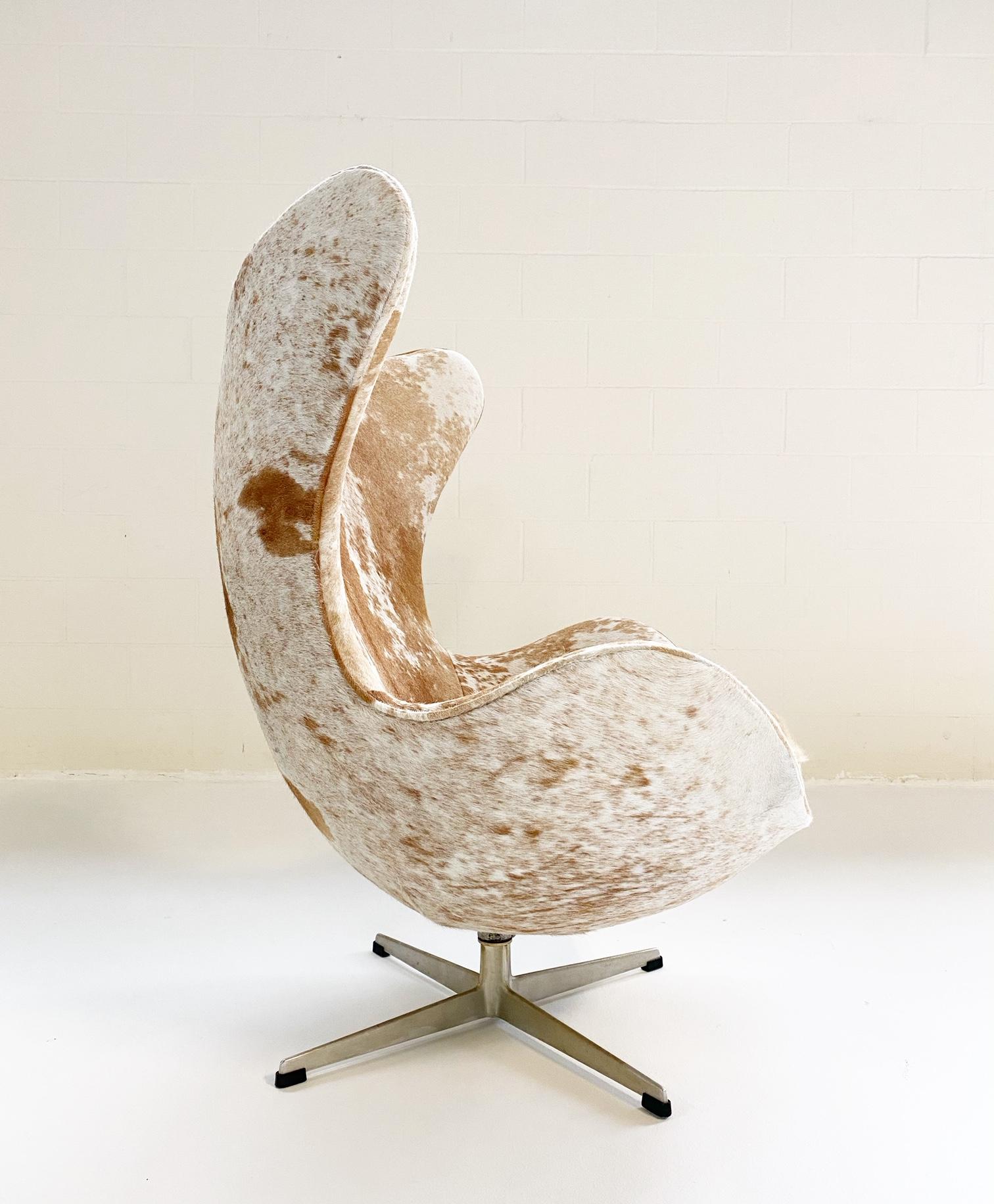 Egg Chair in Brazilian Cowhide In Excellent Condition In SAINT LOUIS, MO