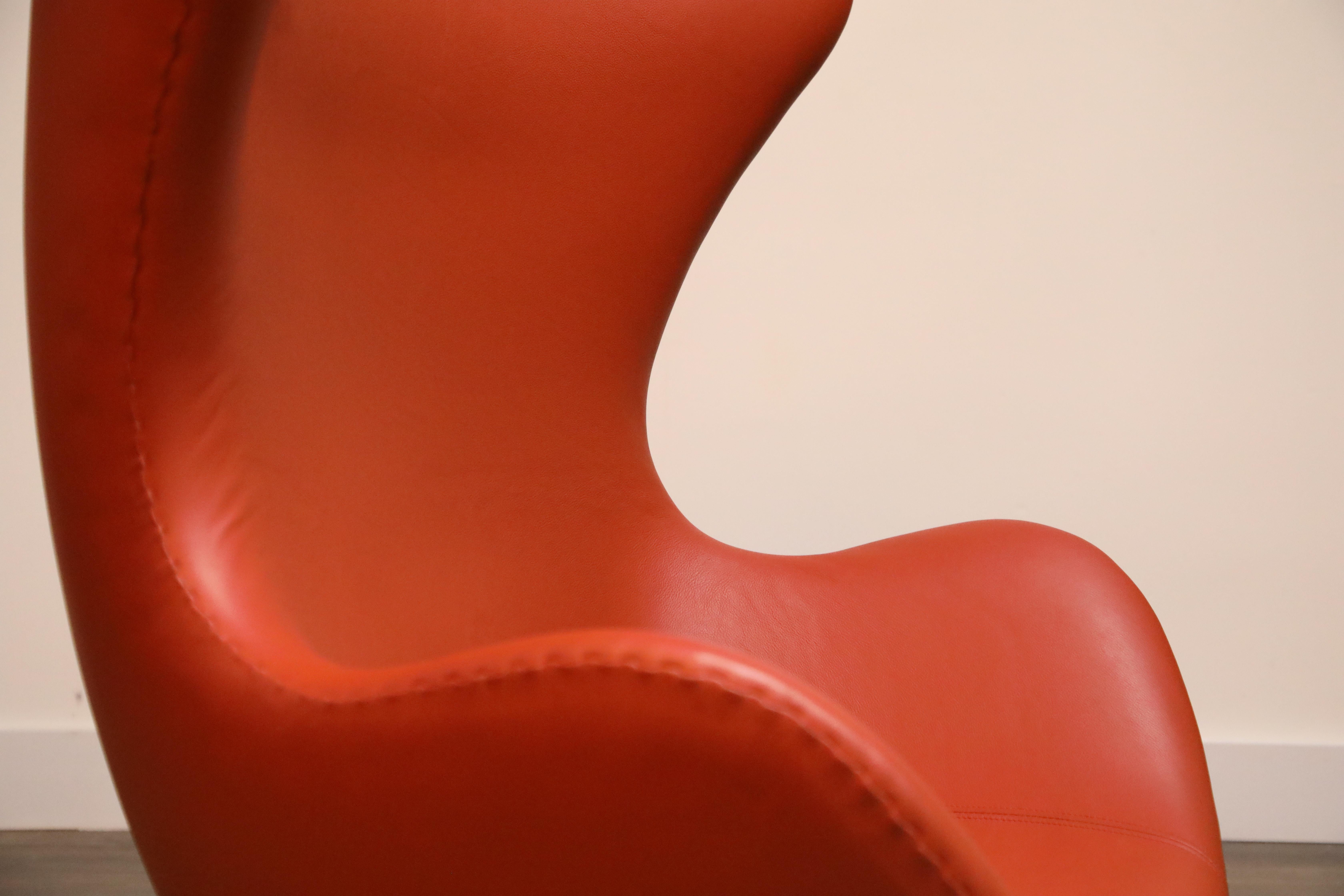 Egg Chair in Burnt Orange Leather, Arne Jacobsen for Fritz Hansen, Signed 1963 1