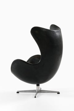 Egg Chair", Model No. 3316, mit Original-Lederpolsterung von Arne Jacobsen, 1960er Jahre