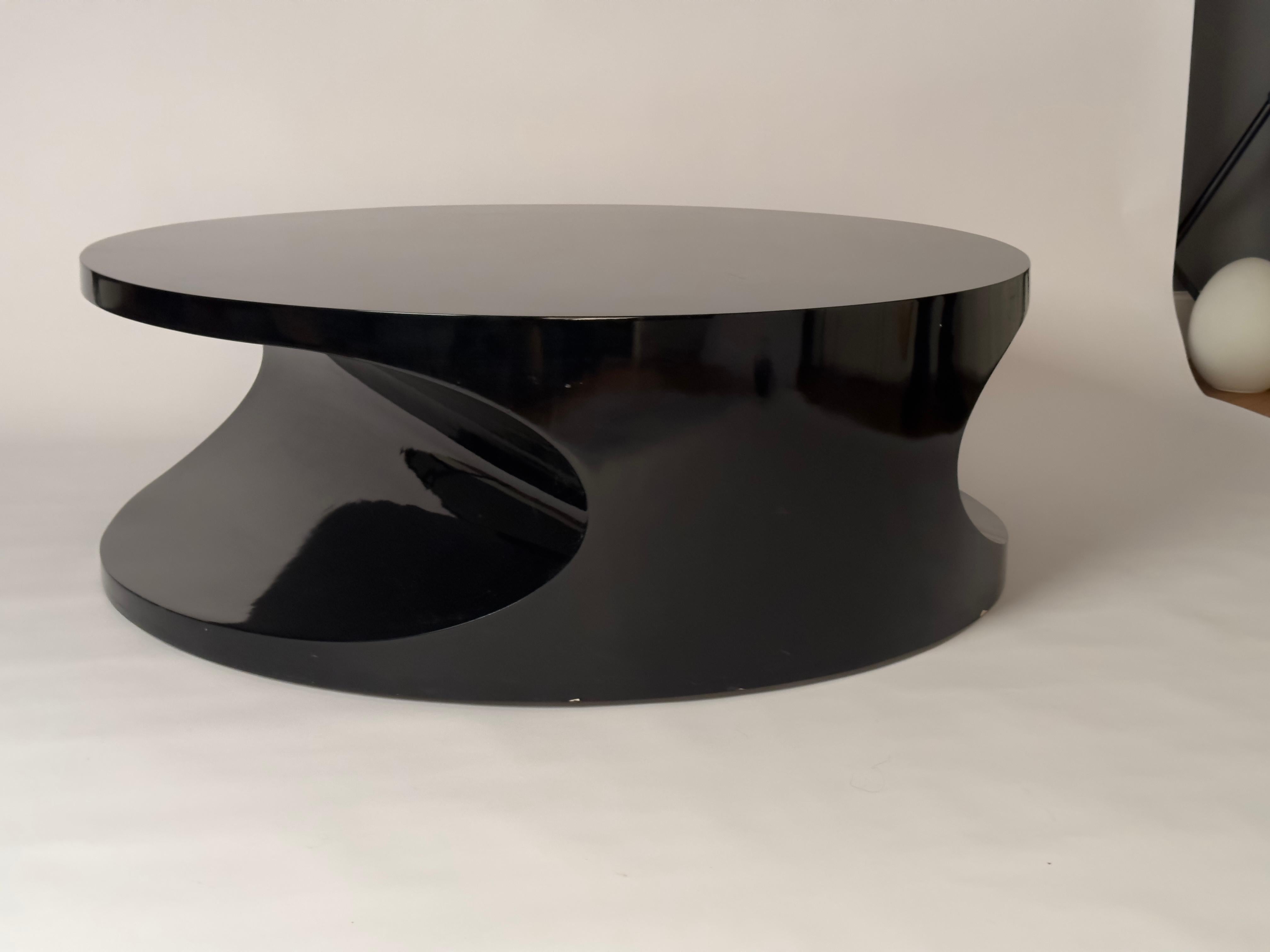 egg shape coffee table