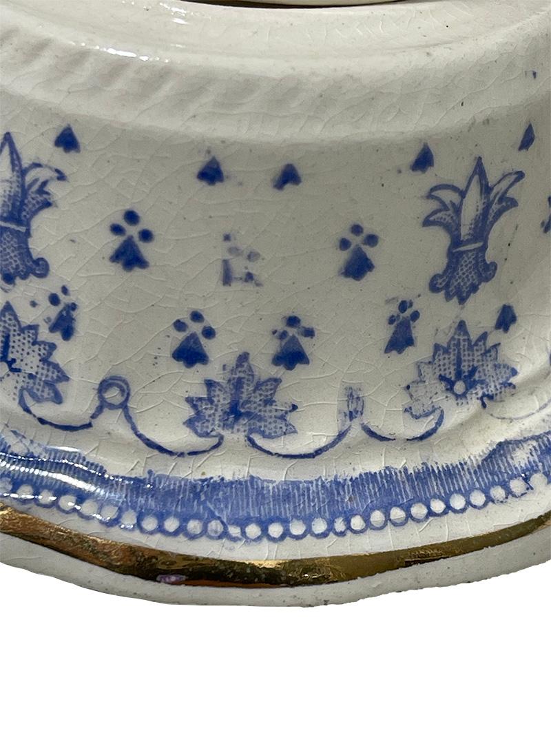 Hueveras en soporte de Franz Anton Mehlem, Alemania, hacia 1890 en venta 4