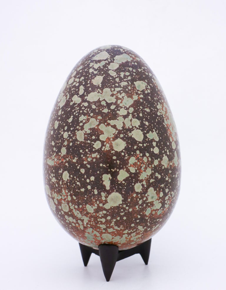Egg in a Lovely Speckled Glaze, Ceramics by Hans Hedberg, Biot, France