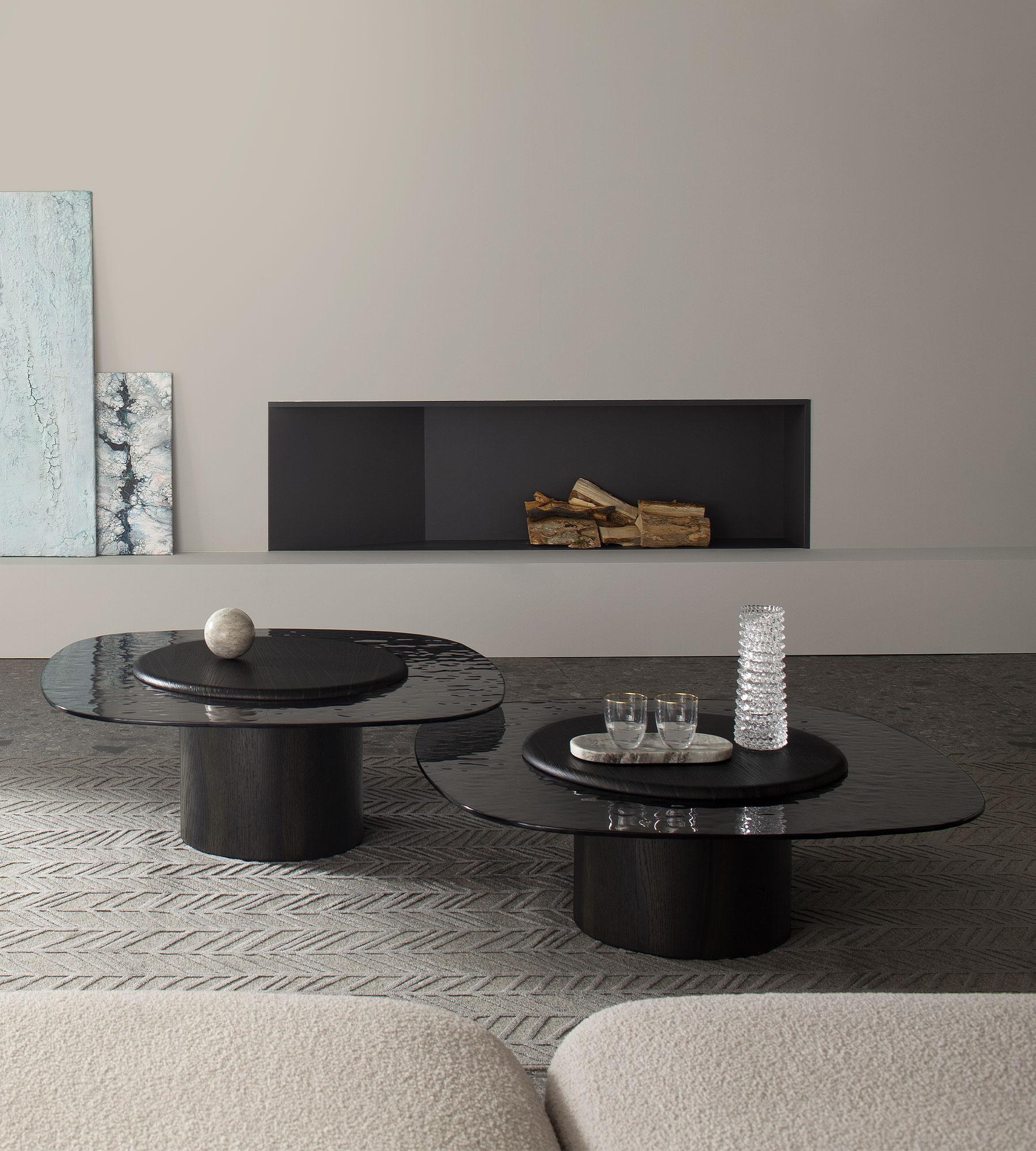 Egg Laguna Oak Coffee Table by Morica Design
Dimensions: D 100 x W 100 x H 38 cm.
Materials: Laguna oak, glass.

Available in Canaletto Walnut, Laguna Oak, or natural oak wood. Please contact us.
Available in 38 or 34 cm height.

Coffee table with