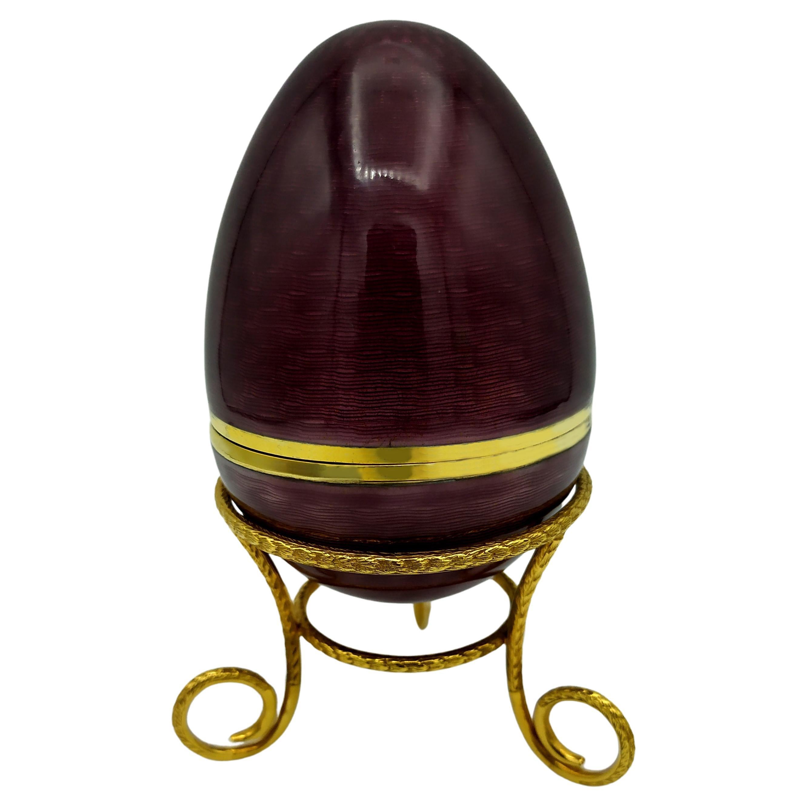 Egg Plum enamel with tripod Sterling Silver Salimbeni For Sale