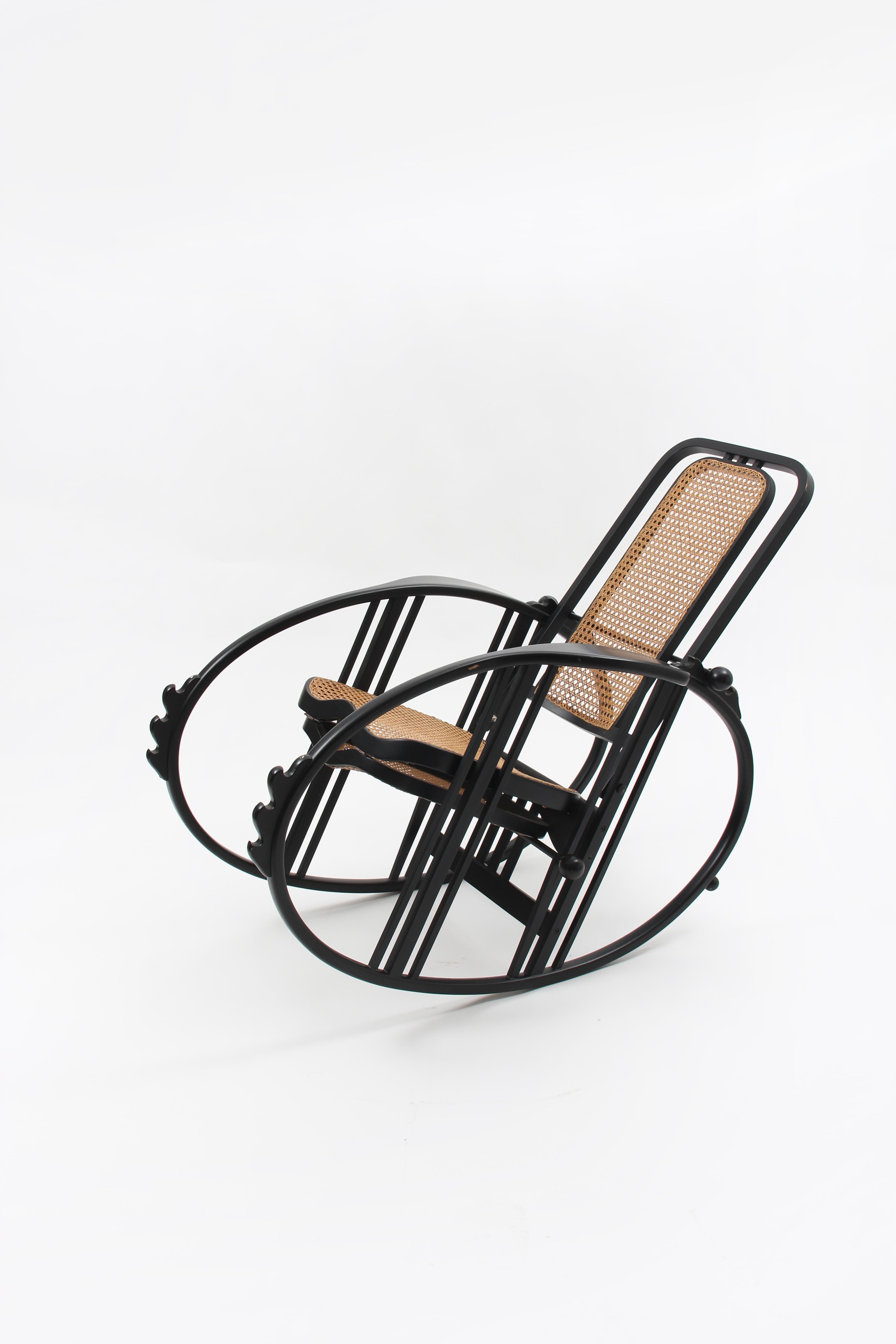 Egg Rocking Chair attributed to Josef Hoffmann for Società Anonima Antonio Volpe 5