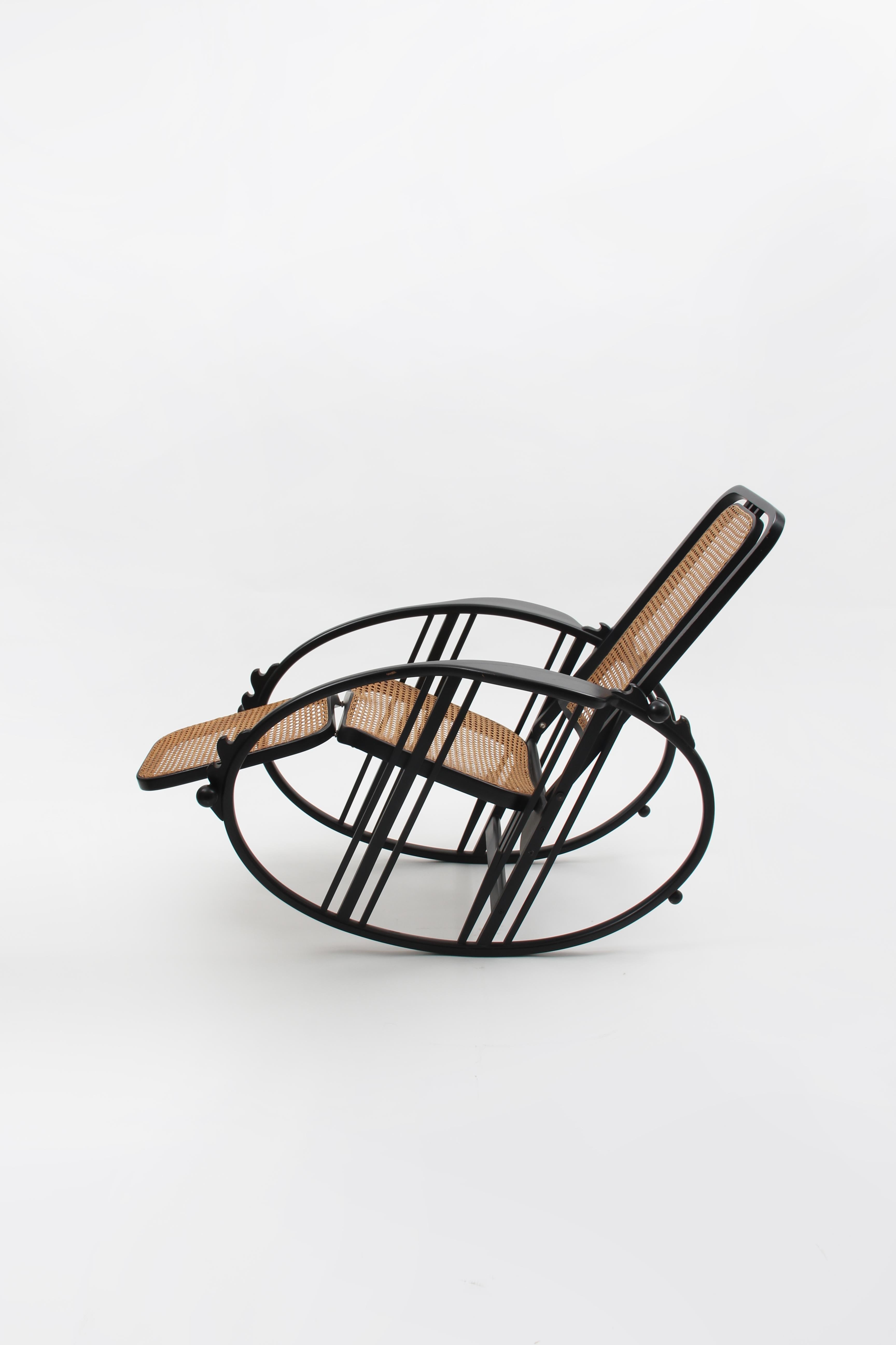 Art Deco Egg Rocking Chair attributed to Josef Hoffmann for Società Anonima Antonio Volpe For Sale
