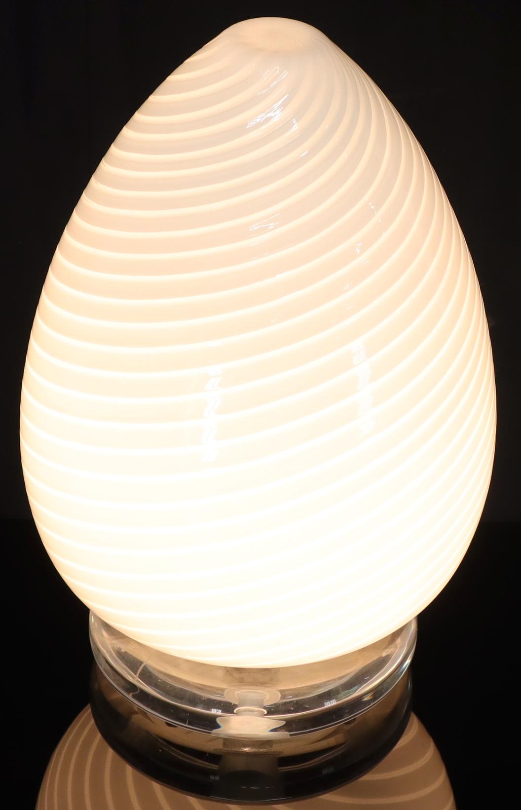 Italian Egg Shape Murano Glass Swirl Pattern Table Lamp For Sale