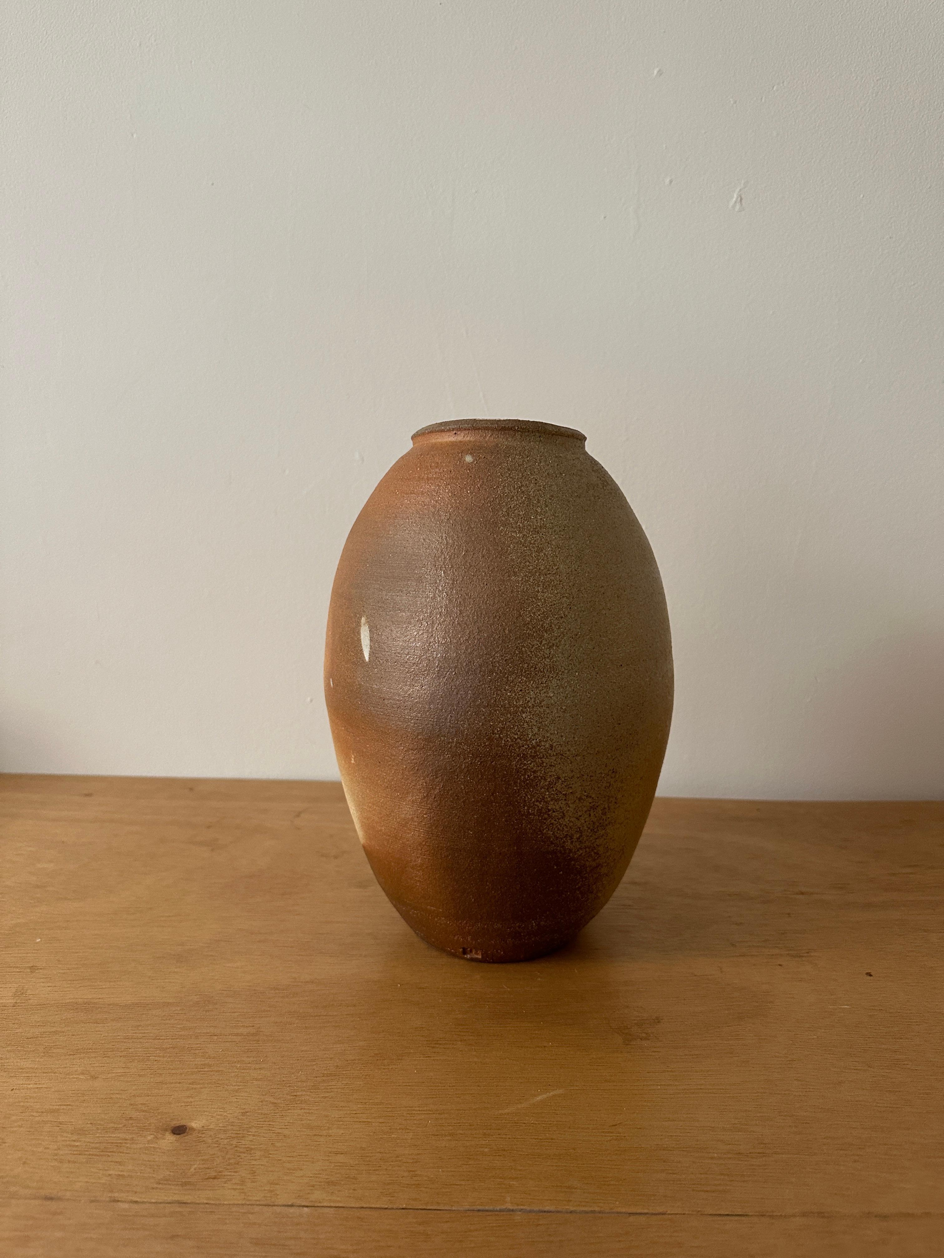 Glazed Egg shaped ceramic vase For Sale