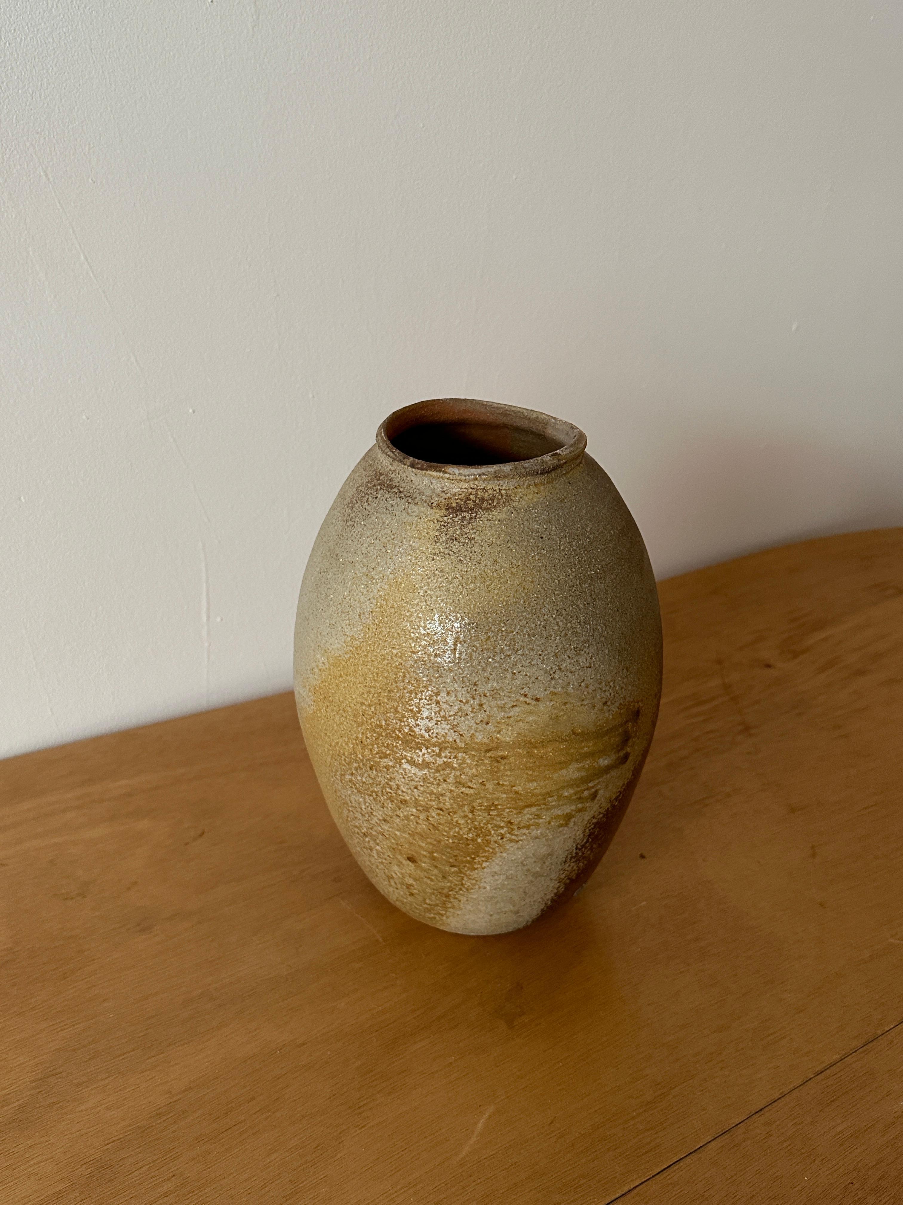 Contemporary Egg shaped ceramic vase For Sale