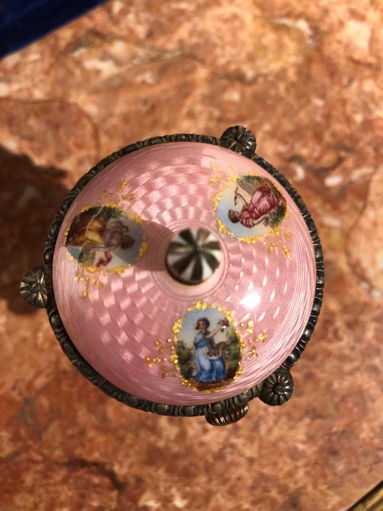 Egg-shaped clock with enamel decorations. For Sale 6