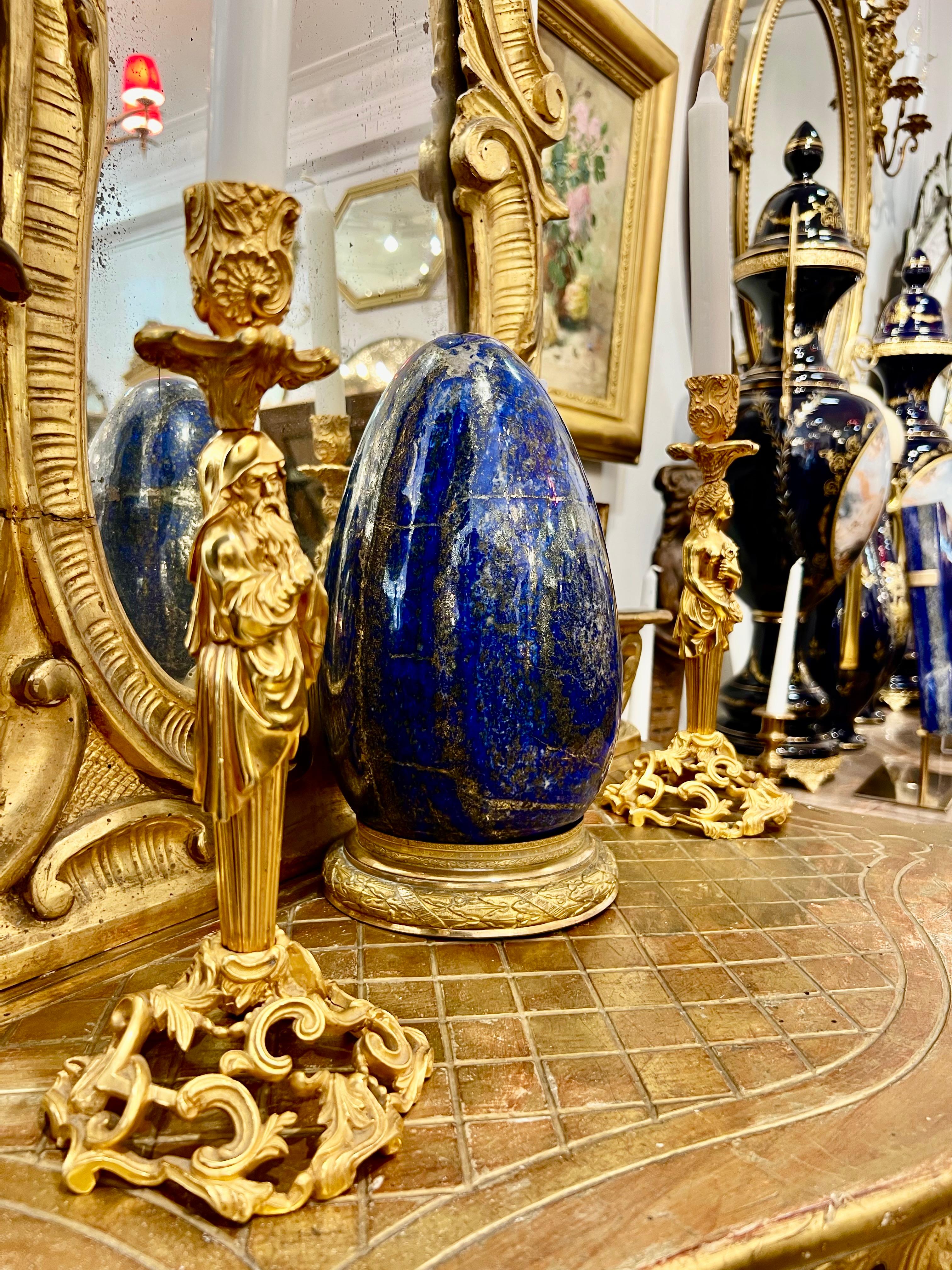 Eiförmiger Lapislazuli aus Afghanistan im Angebot 4