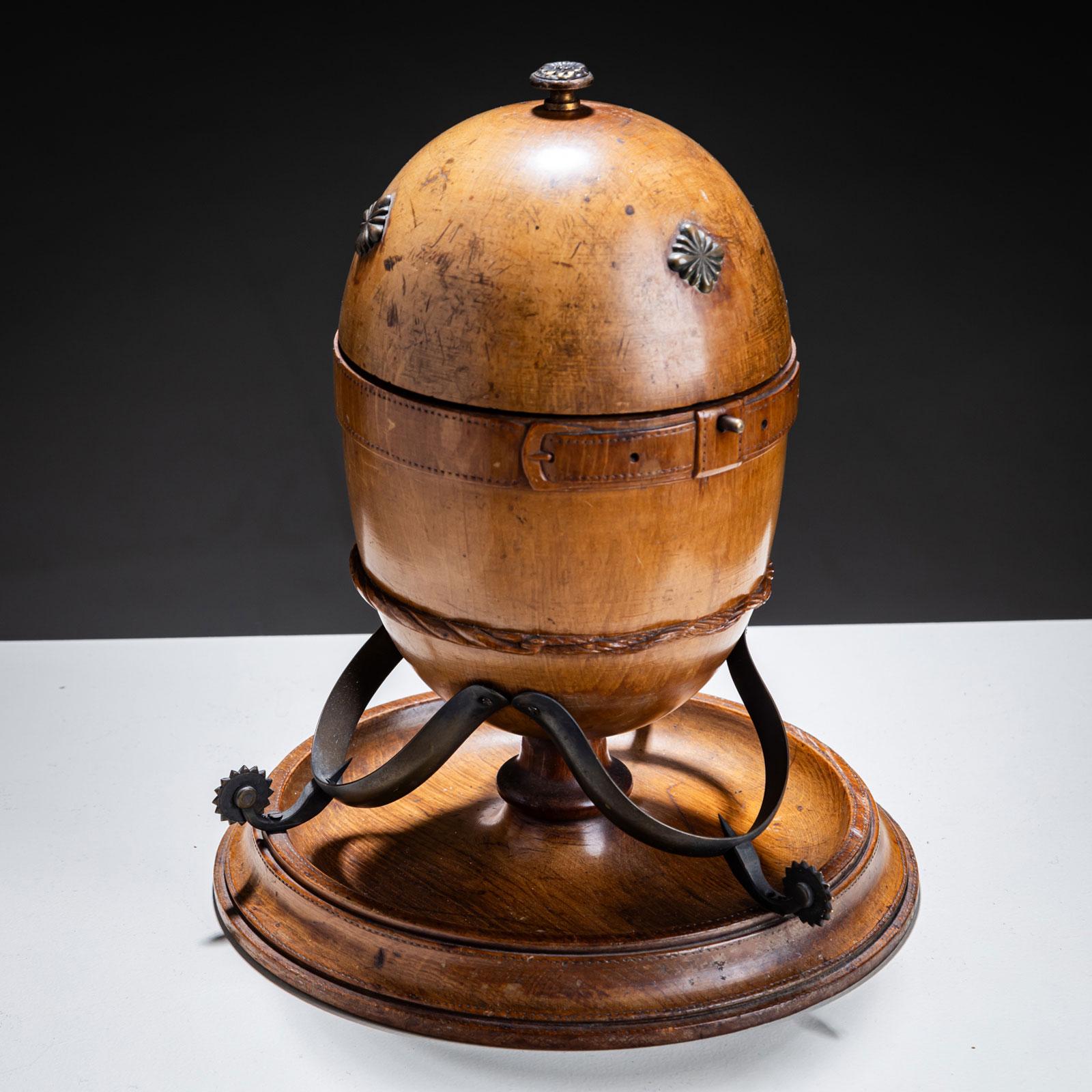 Caja de madera en forma de huevo de la Maison Alphonse Giroux, París, 2ª mitad del s. XIX Francés en venta