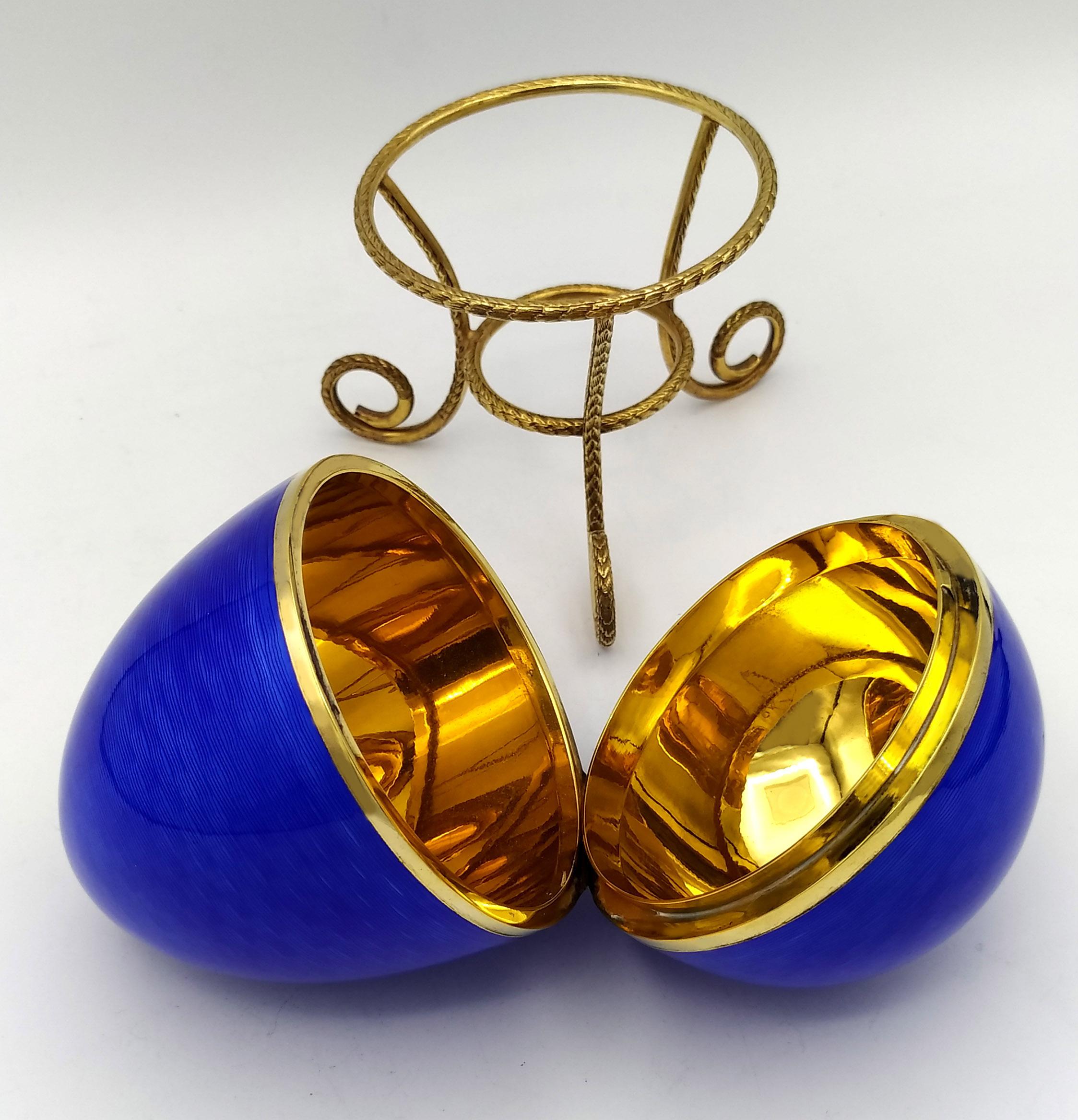 Salimbeni de plata de ley con esmalte azul océano estilo huevo Faberge Tallado a mano