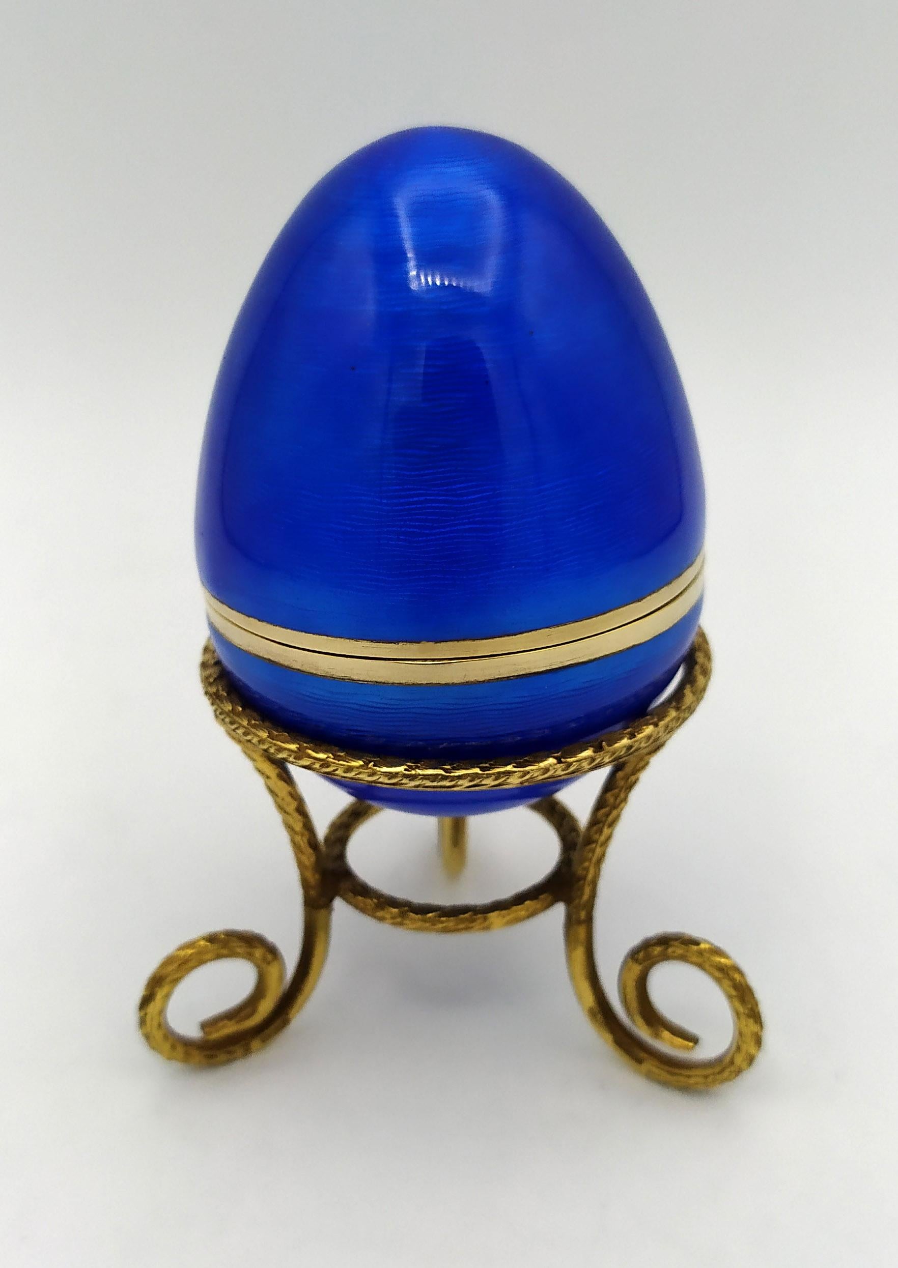 Esmalte Fabergé Azul Savoia estilo huevo  Salimbeni mediano de plata de ley en Excelente estado para la venta en Firenze, FI