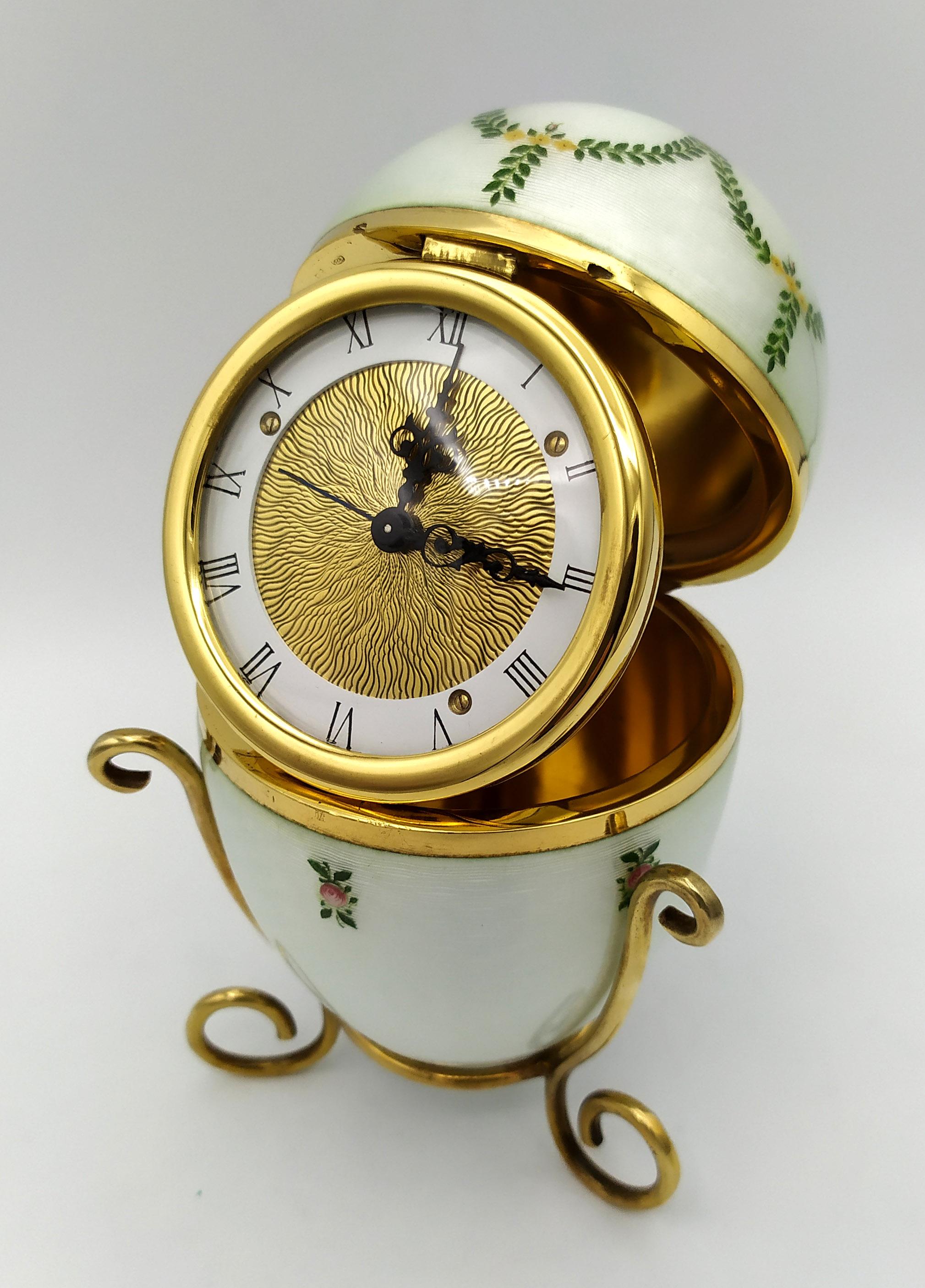 Salimbeni de plata de ley con esmalte Fabergé estilo huevo Art Nouveau en venta