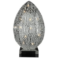 Lampada da tavolo Egg, finitura cromata, stile arabesco, Italia