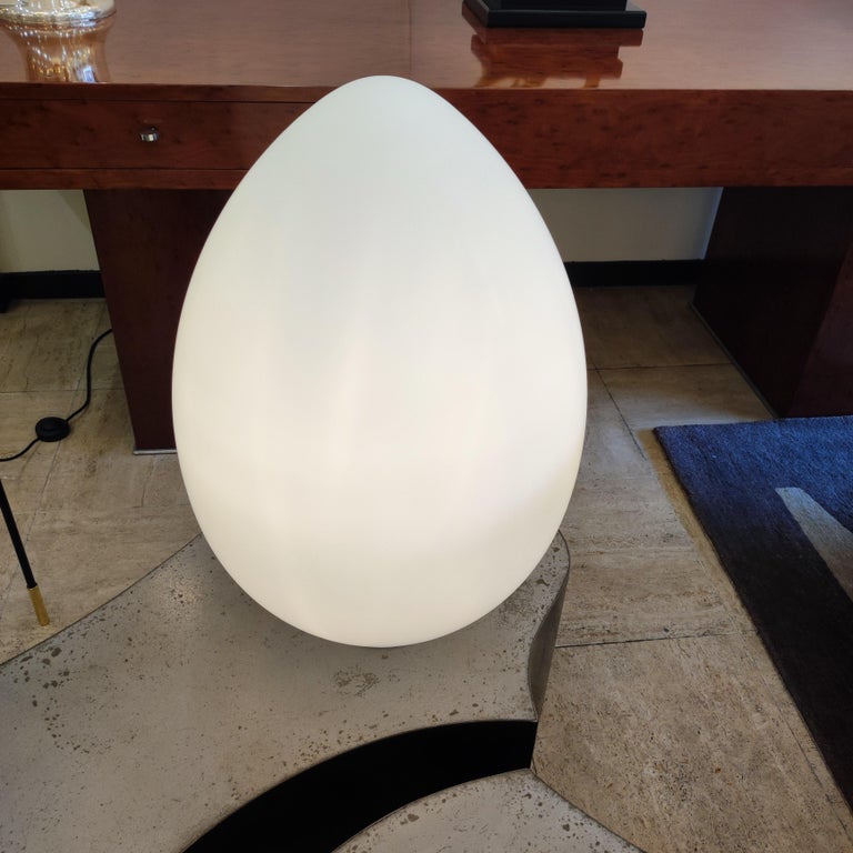 Metal Egg Table Lamp in White Frosted Glass For Sale
