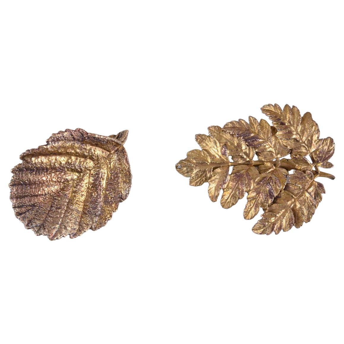 Eggert, Flora Danica Gioielli. Due spille a forma di foglia. Ca. 1980s