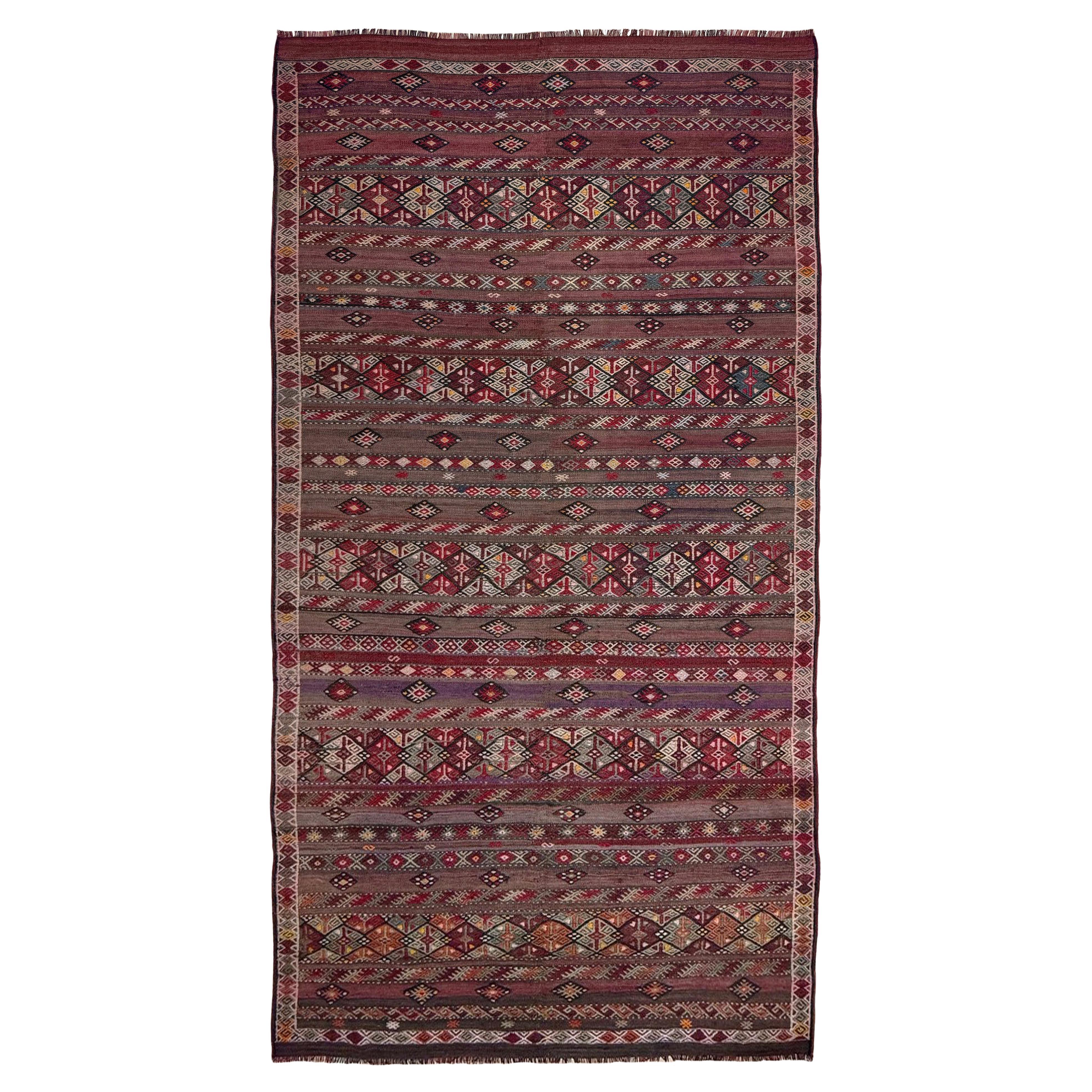 Aubergine Kars Kelim - • Halbantiker kurdischer Flachgewebeteppich aus Wolle - • 7×12 - • 1940s