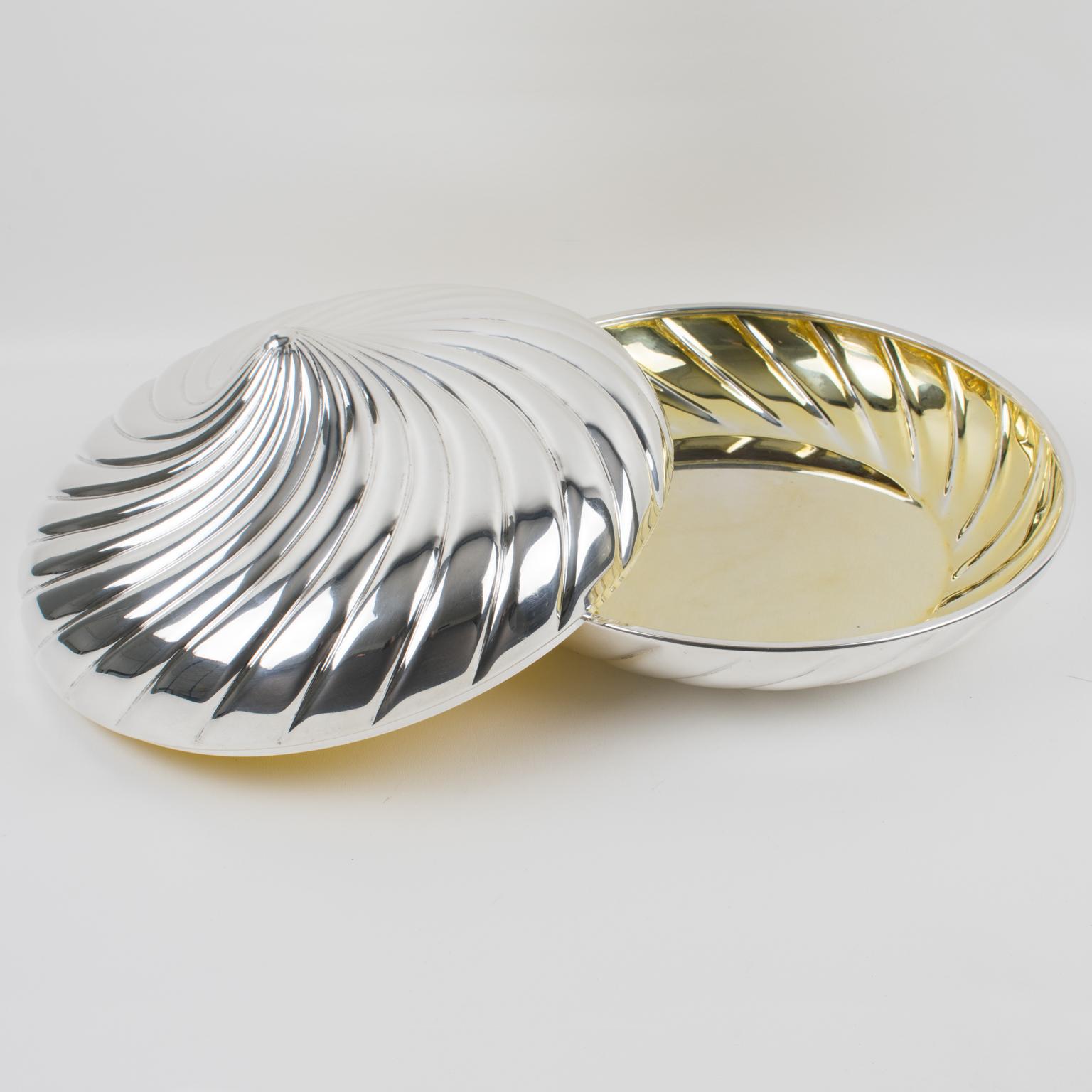 Polished Egidio Broggi, Italy Silver Plate and Gold Plate Swirled Box, circa 1980 For Sale
