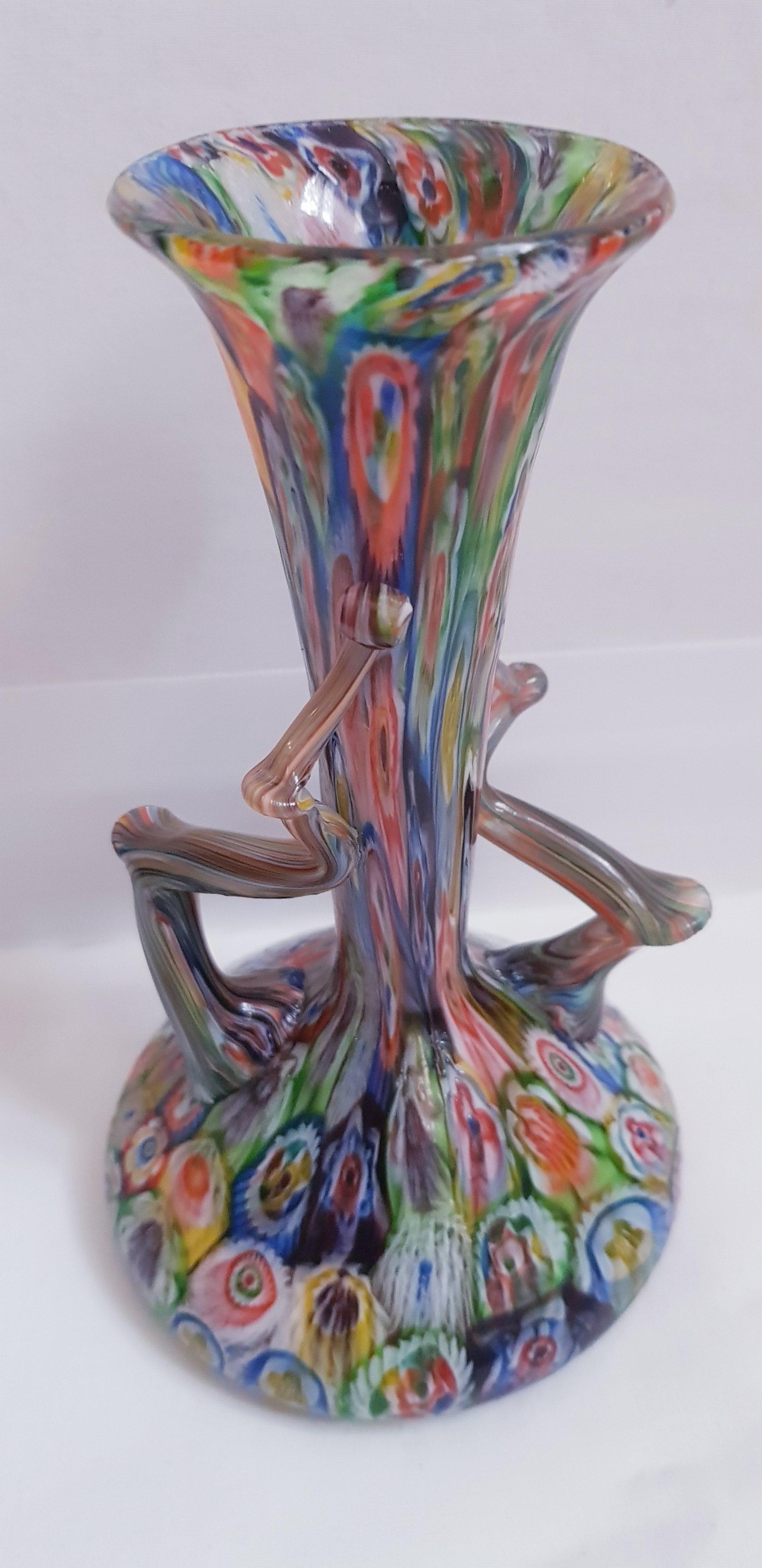 Beautiful antique murano glass murrine vase by Egidio Ferro for A.Ve.M, years 1930, brilliant condition.
