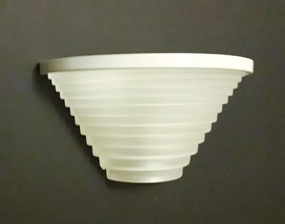 Egisto 28 Sconces by Artemide, 3 Available In Good Condition For Sale In Los Angeles, CA