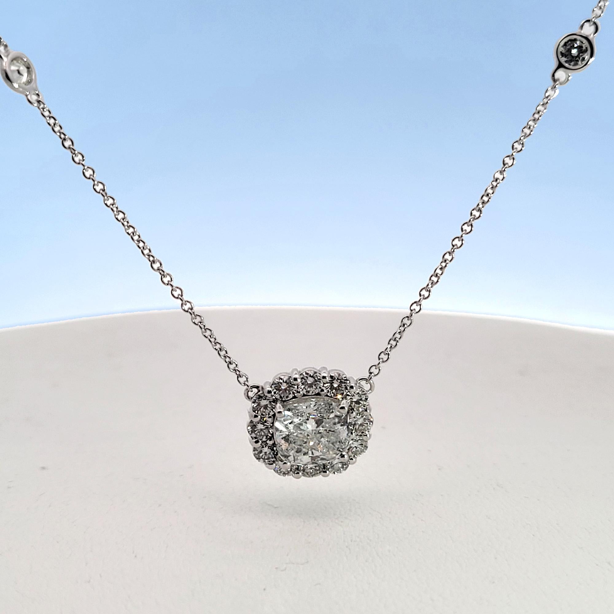 Cushion Cut EGL 2.03 Ct D/SI3  Cushion Diamond Necklace on diamond by the yard necklace For Sale