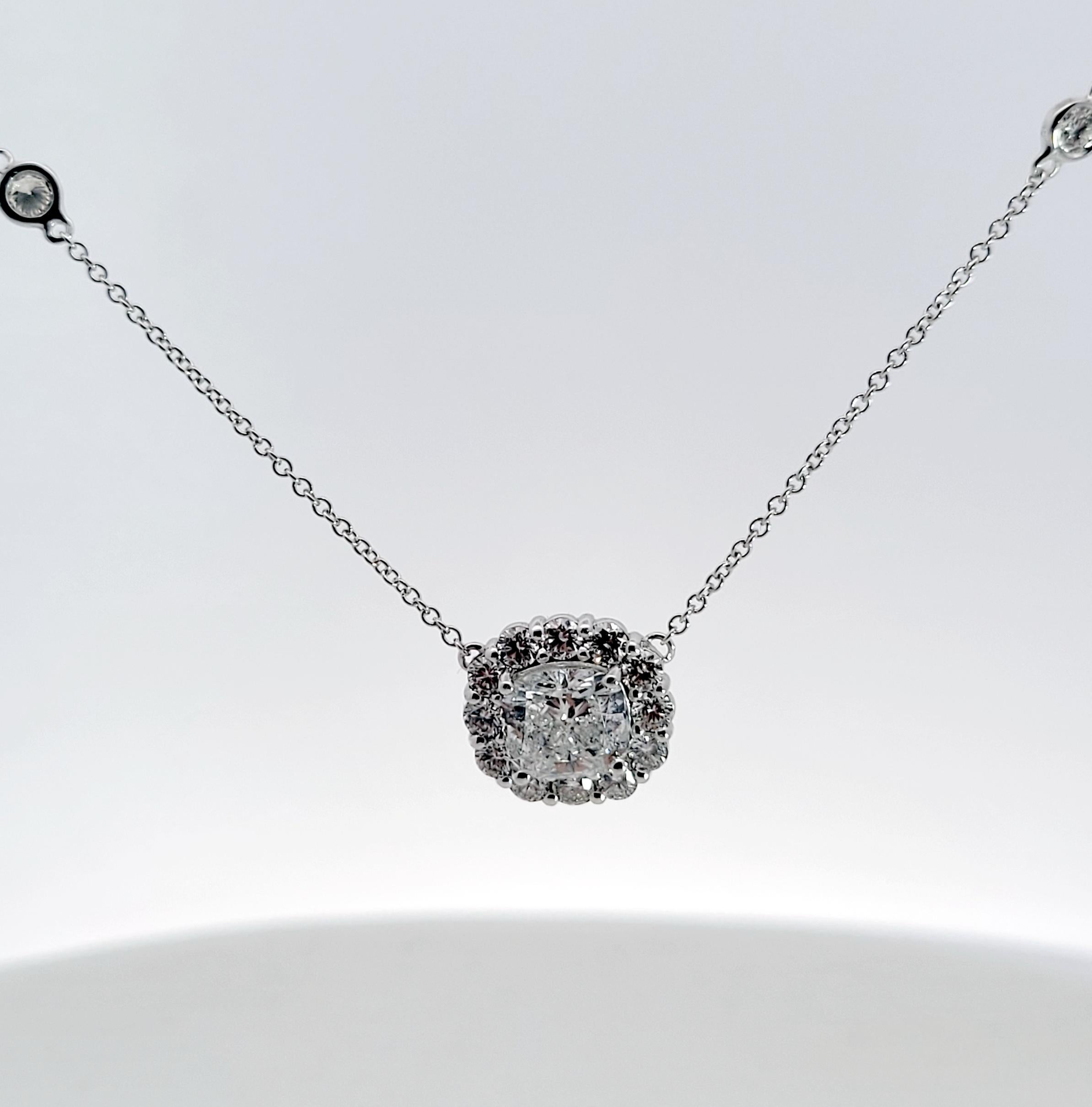 Women's EGL 2.03 Ct D/SI3  Cushion Diamond Necklace on diamond by the yard necklace For Sale