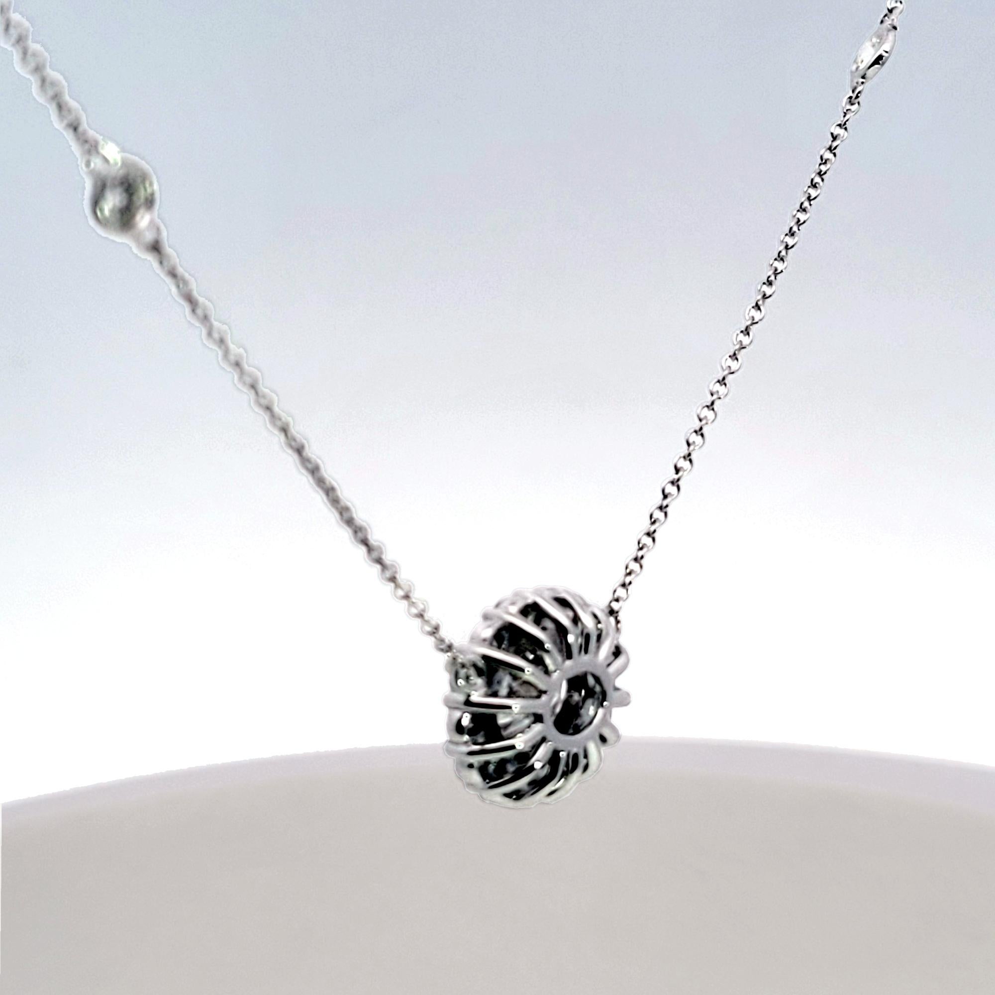 EGL 2.15 Ct F/SI3  Oval Diamond Necklace on diamond by the yard necklace In New Condition For Sale In Los Angeles, CA