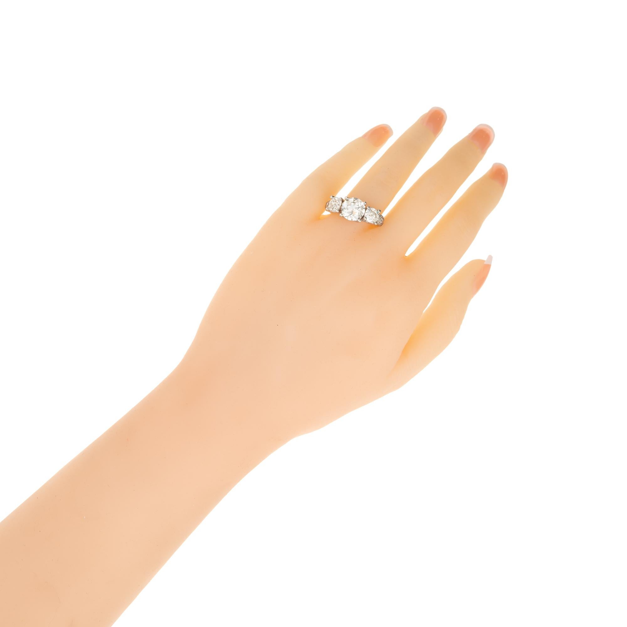 EGL 3.02 Carat Old European Cut Diamond Platinum Three-Stone Engagement Ring For Sale 2