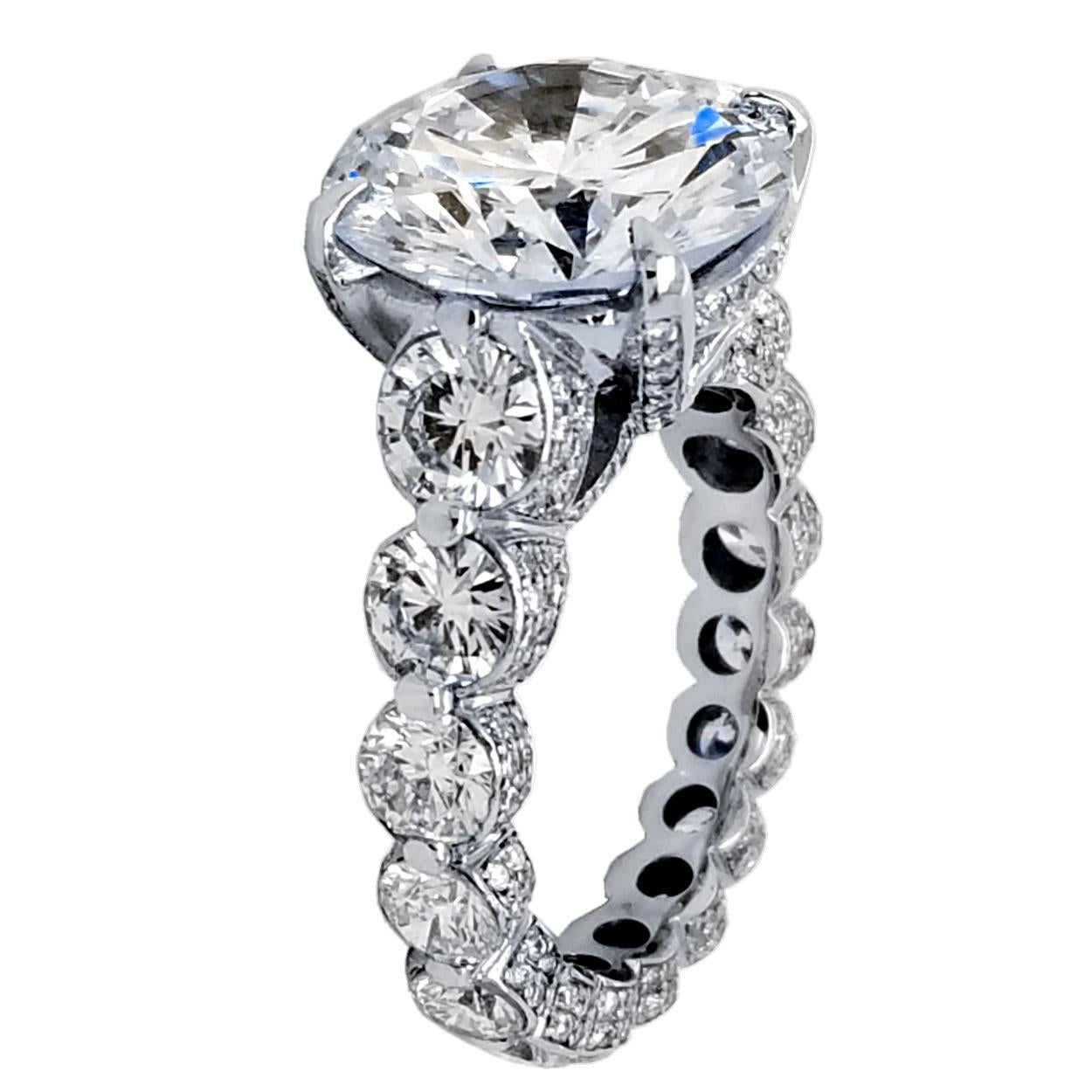 EGL H/SI1 Bague de fiançailles de style éternité à griffes partagées en or 18 carats et diamants ronds de 7,01 carats