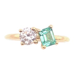 Bague en or jaune 18 carats, émeraude baguette certifiée EGL et diamant naturel de 0,40 carat