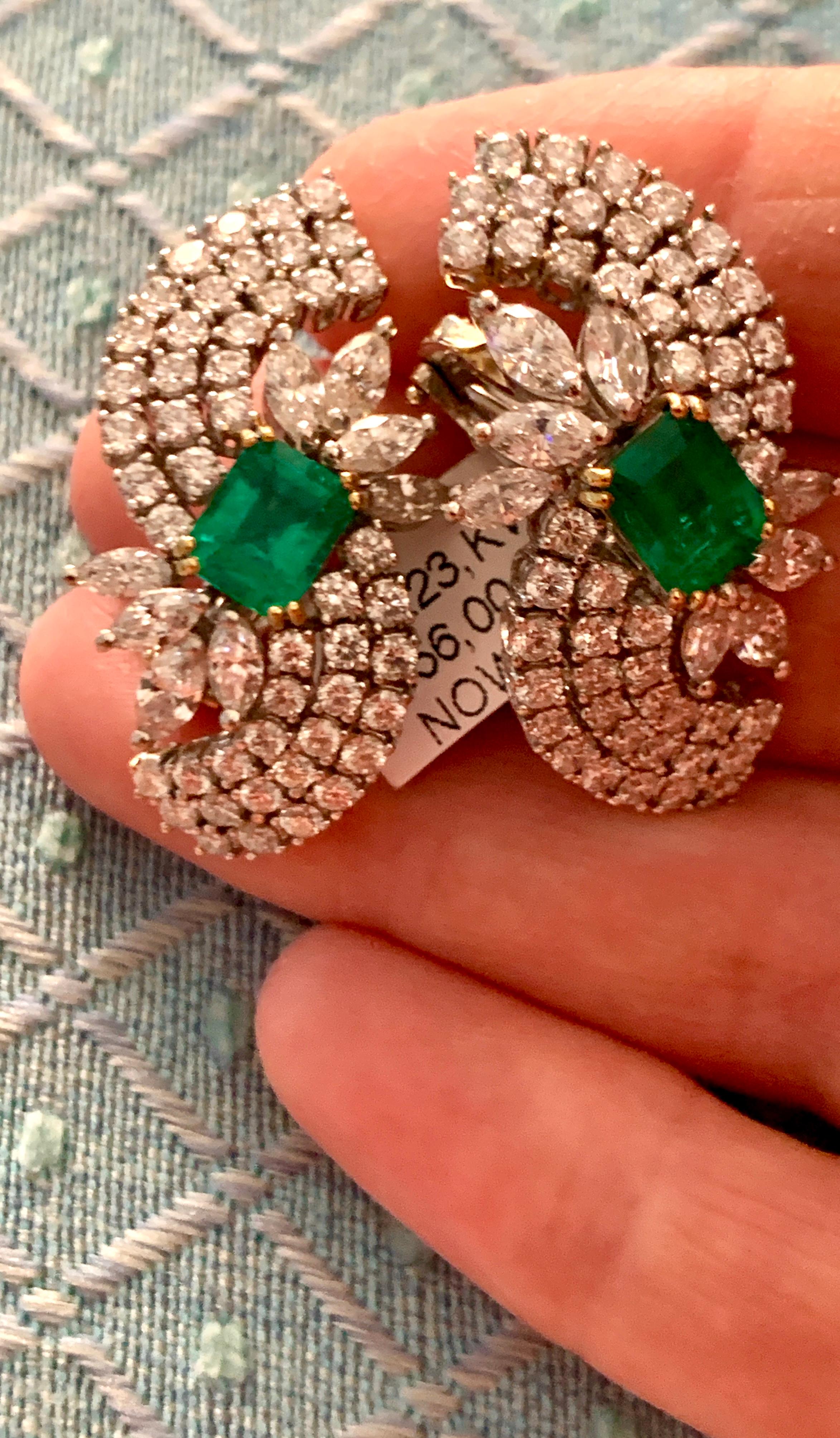EGL Certfied 4.5 Ct Colombian Emerald Cut Emerald Diamond Clip Earrings 18 Karat 9