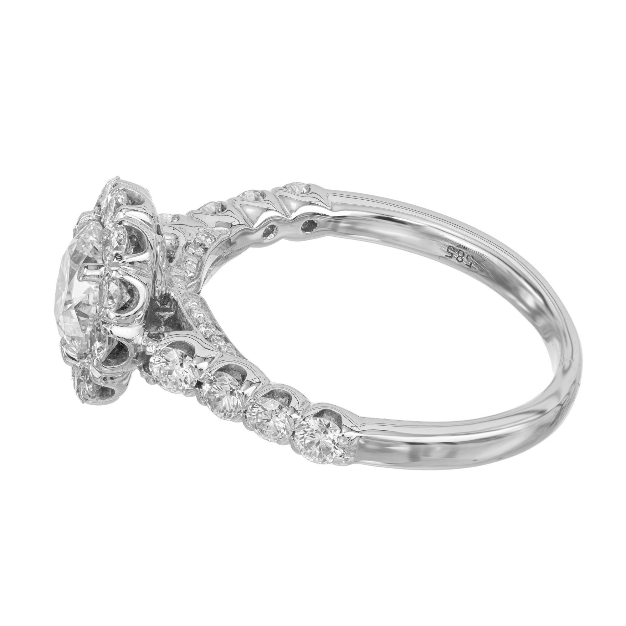 Donna Anello di fidanzamento con diamante rotondo aureolato in oro bianco certificato EGL da 1,00 carati in vendita