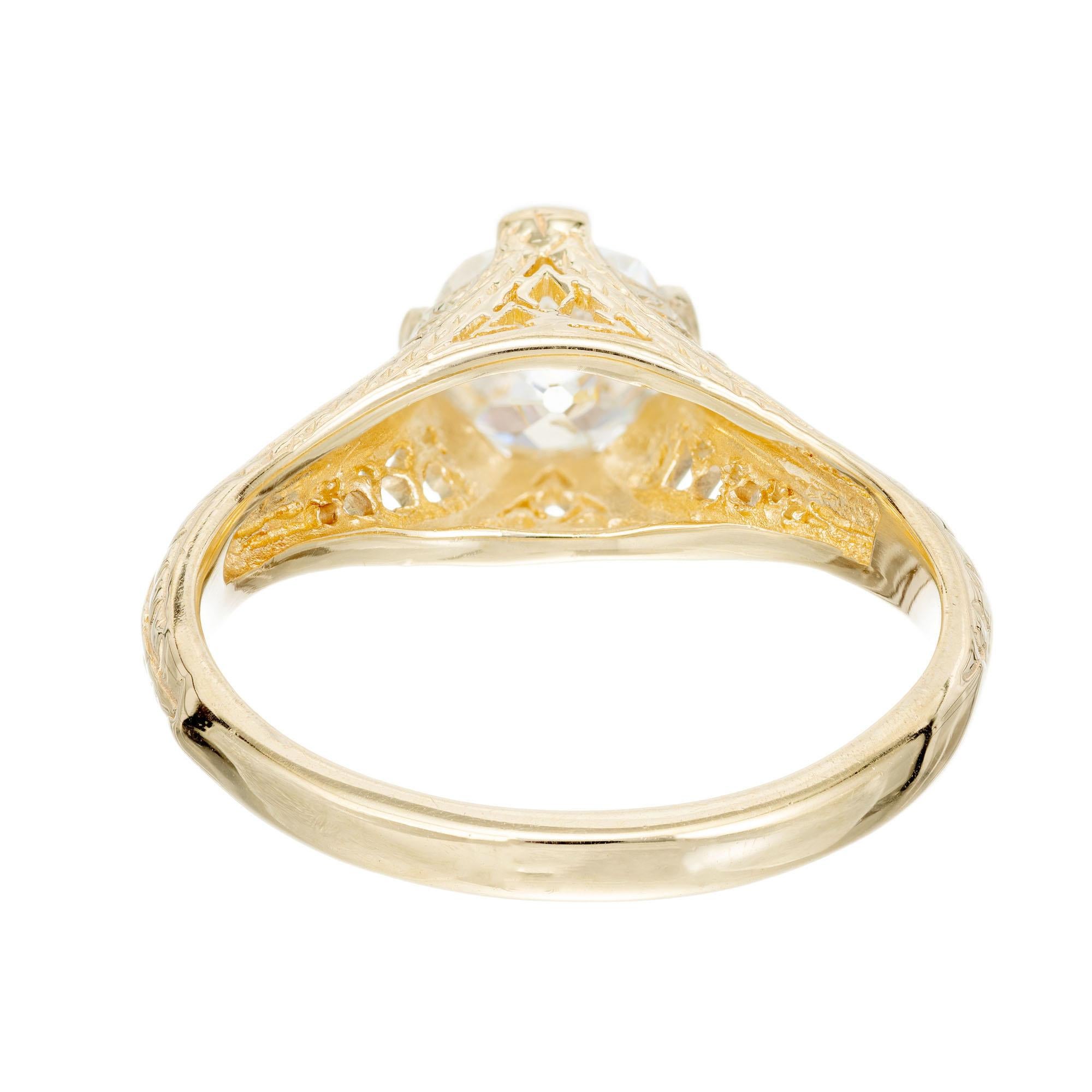 EGL Certified 1.01 Carat Diamond Yellow Gold Engagement Ring For Sale 2