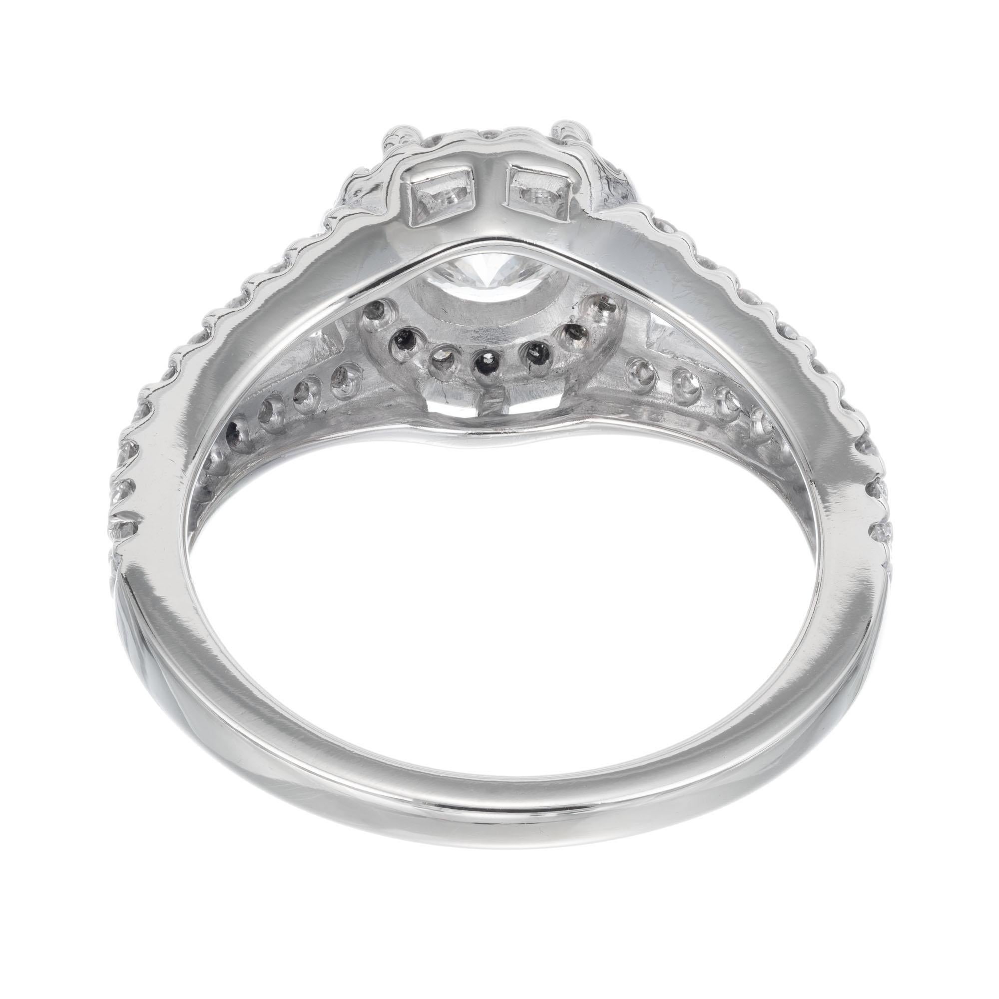 Women's EGL Certified 1.02 Carat Diamond Platinum Engagement Ring For Sale
