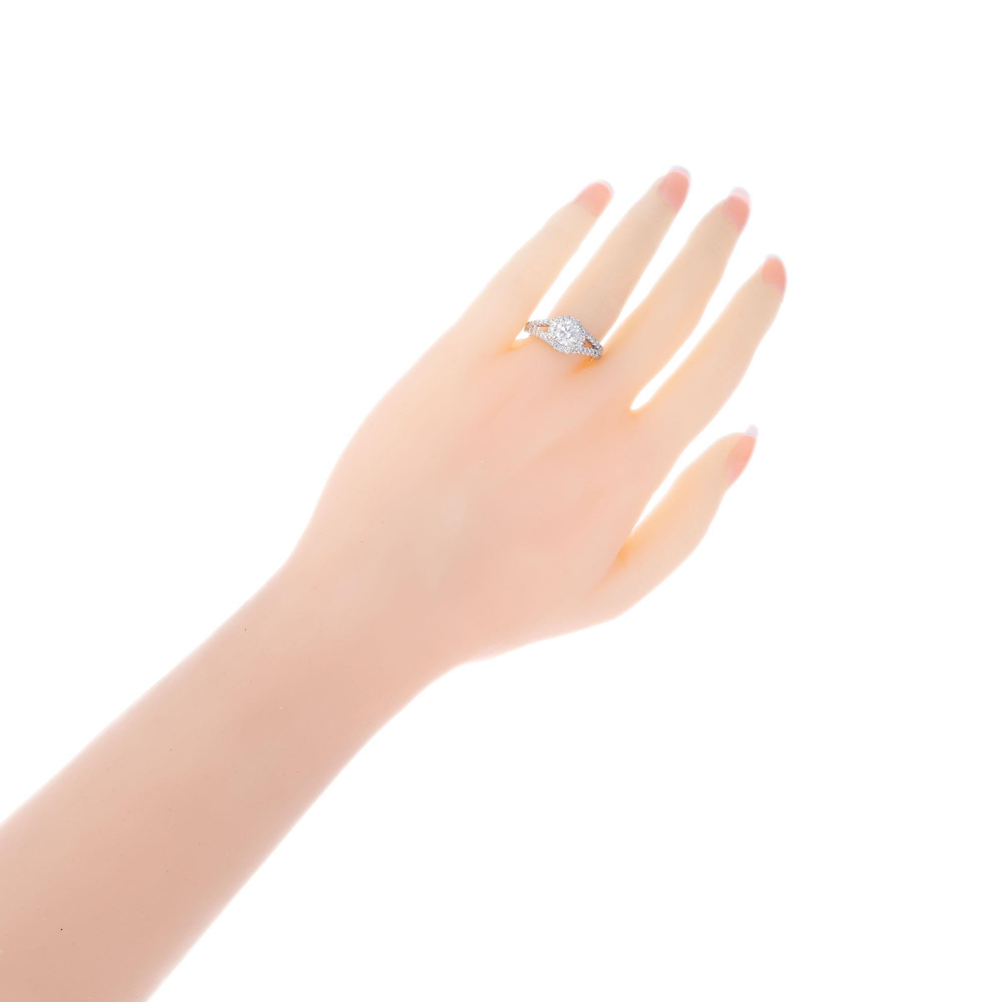 EGL Certified 1.02 Carat Diamond Platinum Engagement Ring For Sale 1