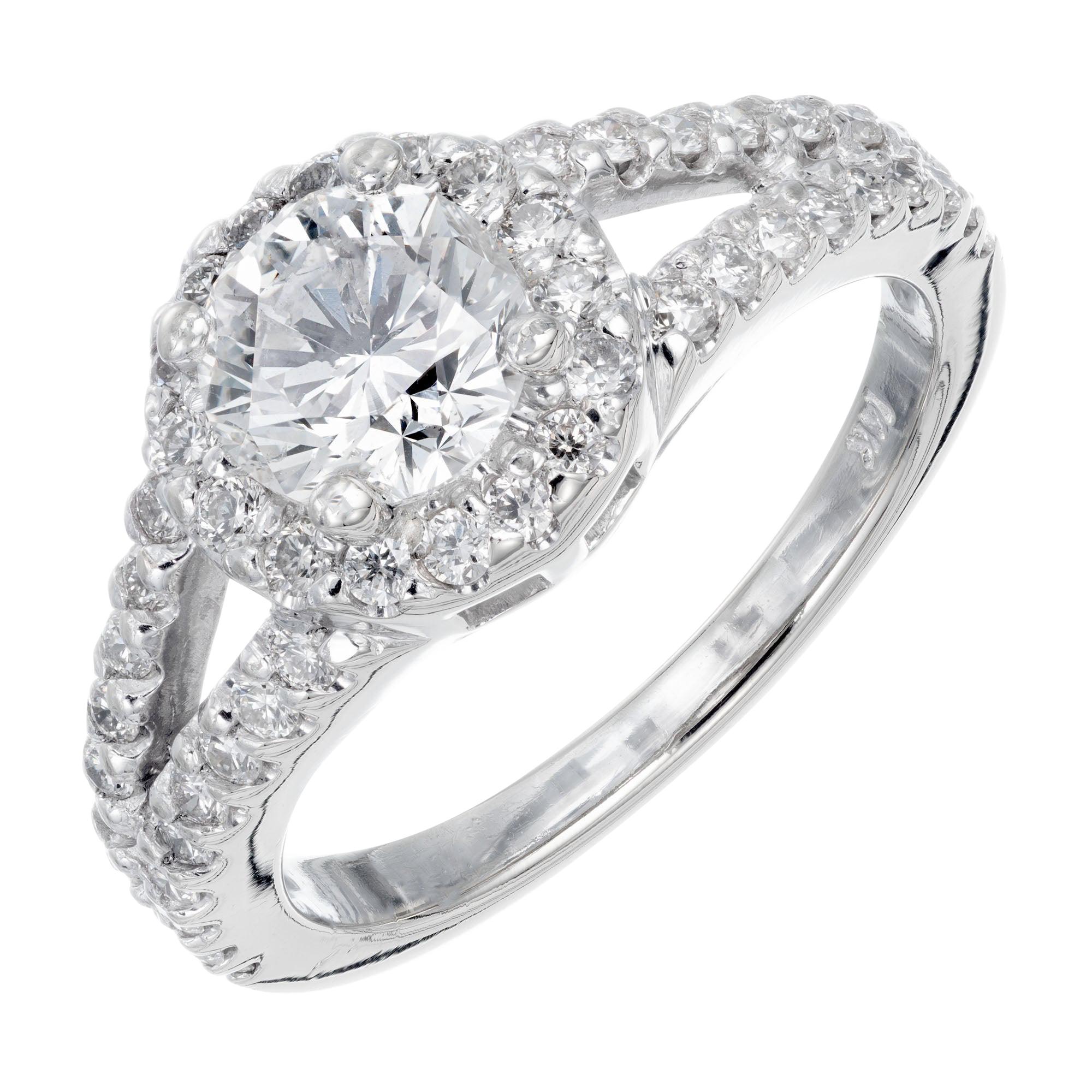 EGL Certified 1.02 Carat Diamond Platinum Engagement Ring For Sale