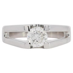 EGL Certified 1.03 Carat Round Cut Diamond Platinum Split-Shank Solitaire Ring