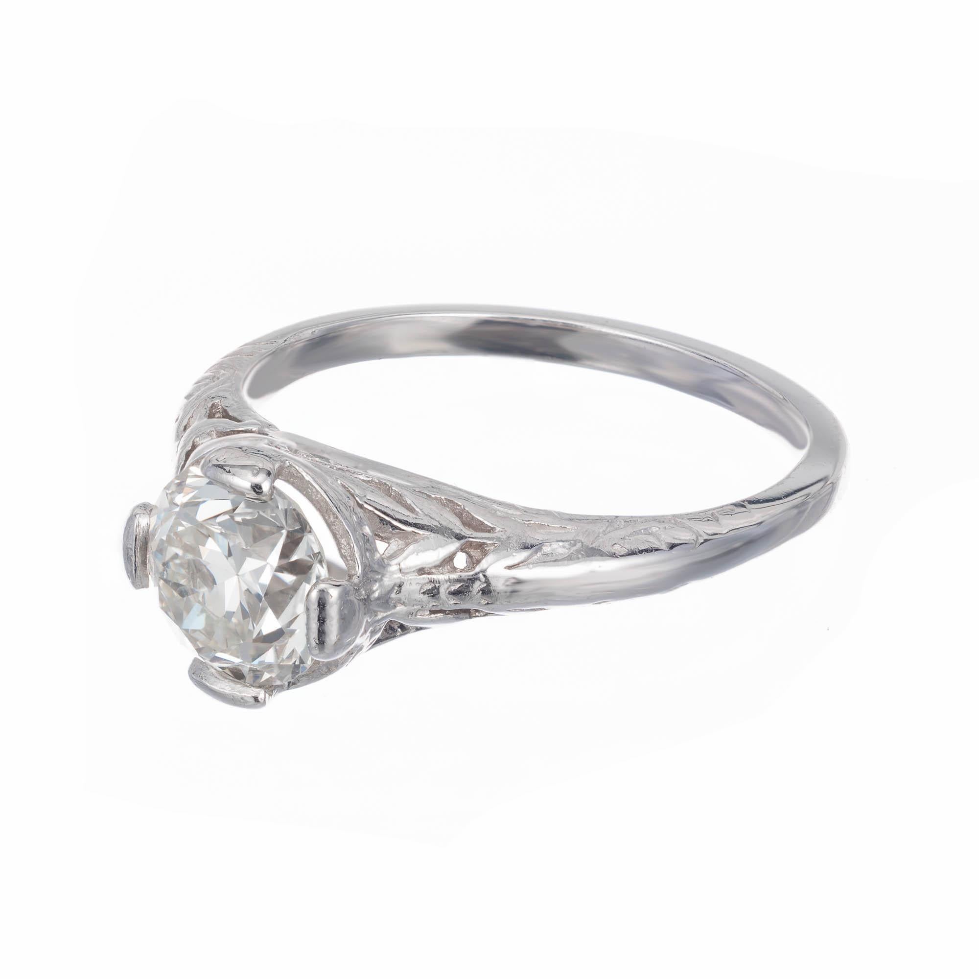 Round Cut EGL Certified 1.10 Carat Diamond Platinum Engagement Ring For Sale