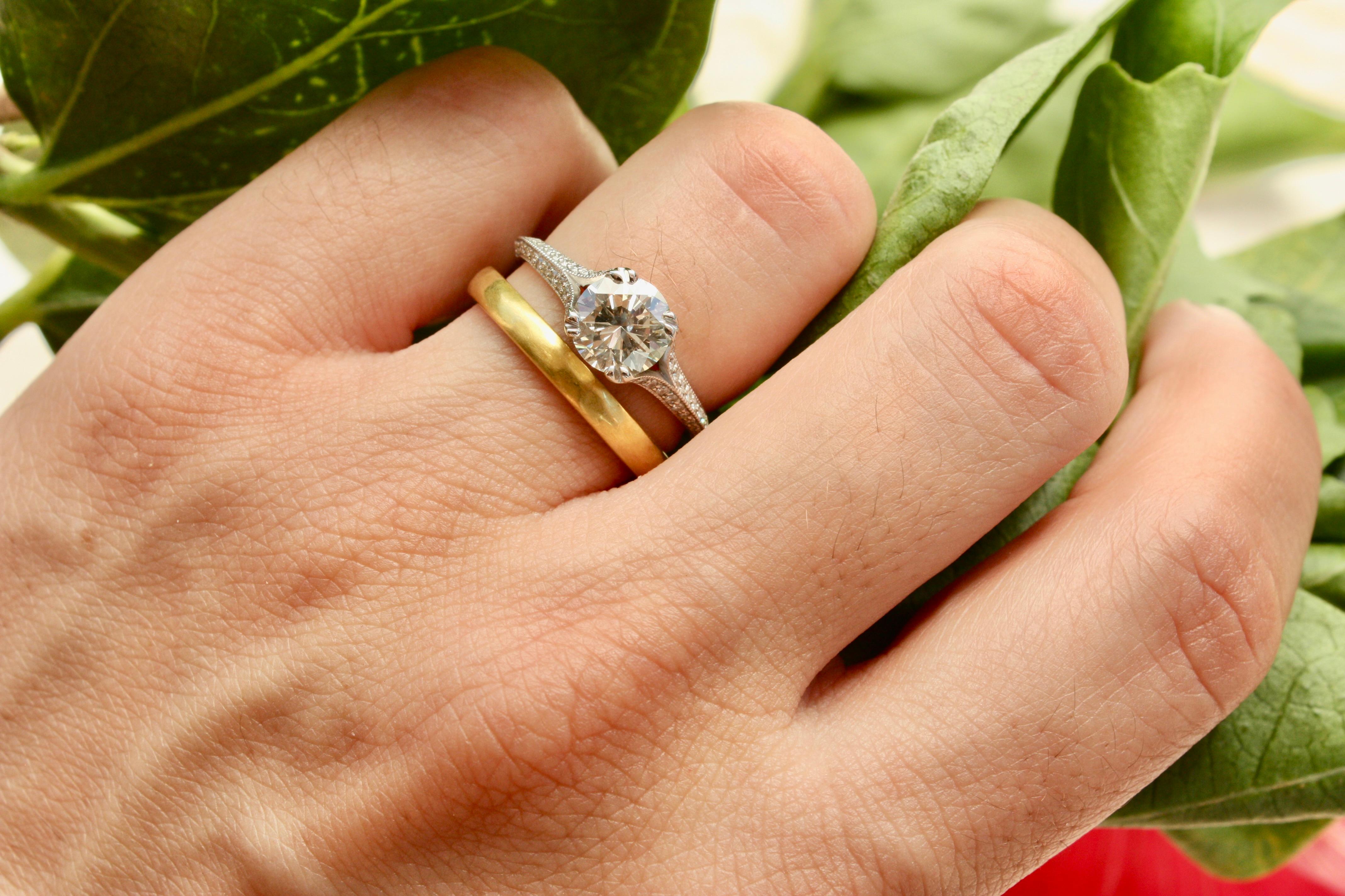Bague de fiançailles en platine de style Art déco avec 1,13 carat de diamant et 0,22 de côté en vente 5