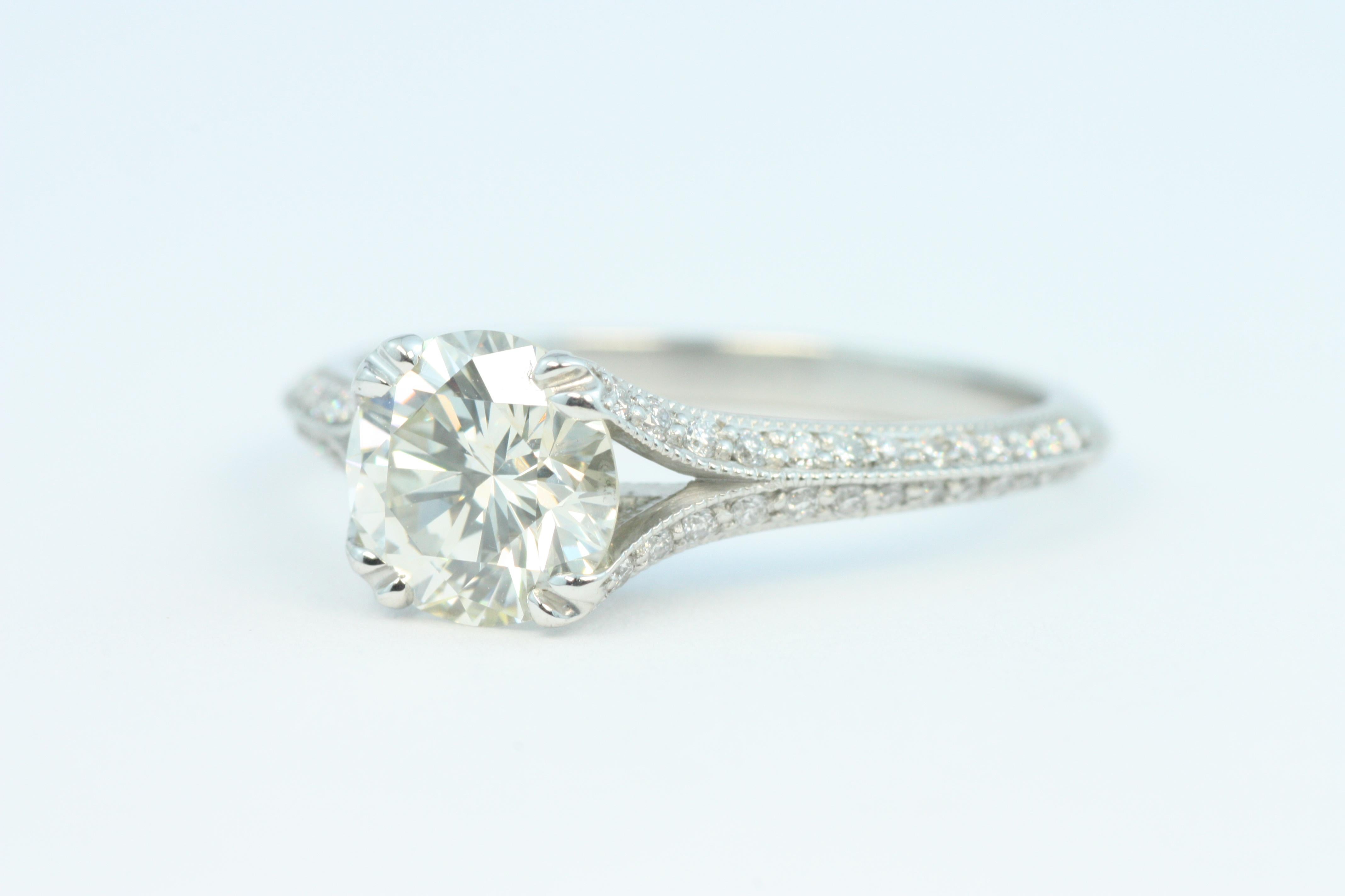 EGL Certified 1.13 Carat Diamond Art Deco Platinum Engagement Ring w/ 0.22 Sides In New Condition For Sale In Venice, CA