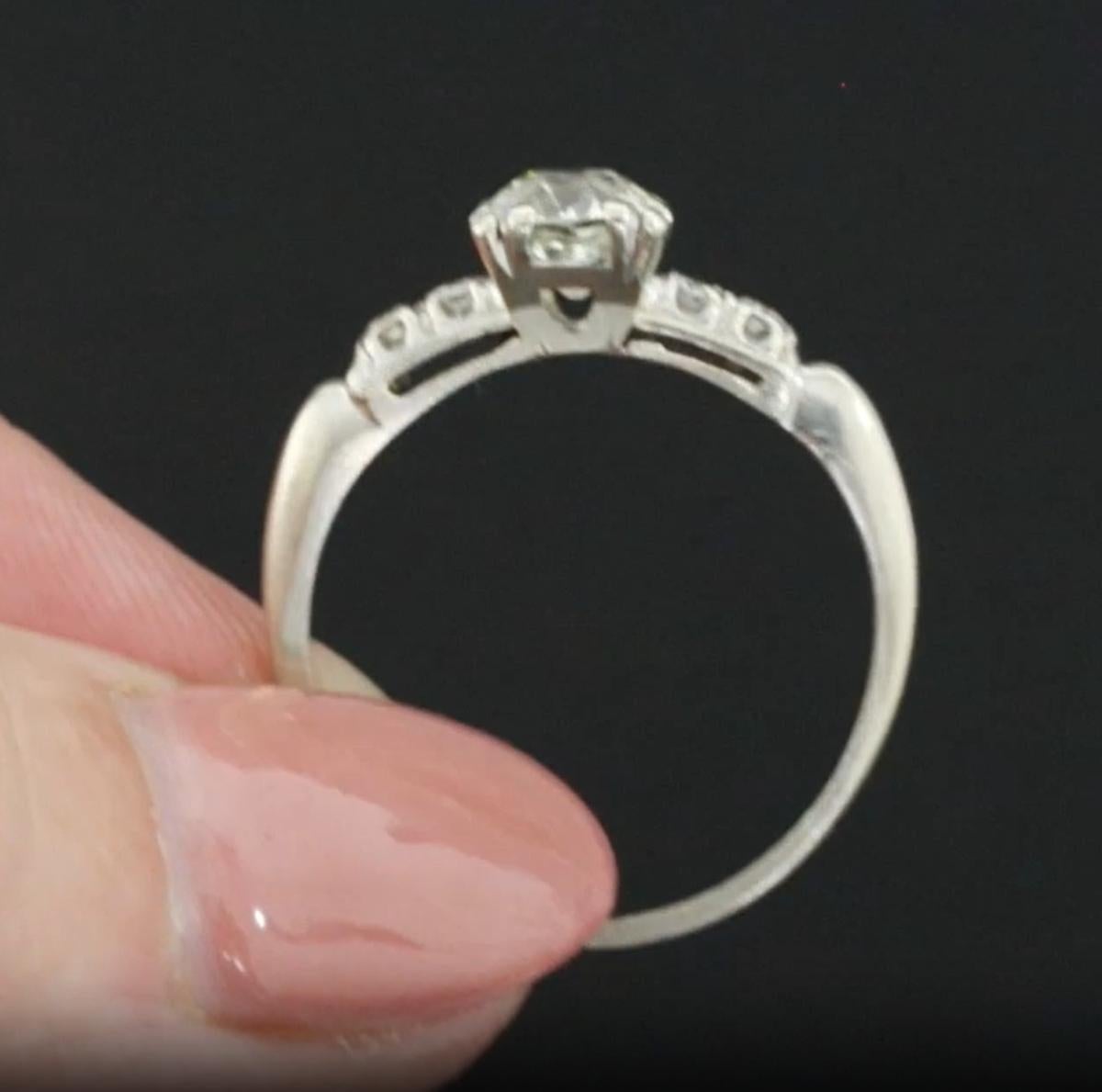 Taille vieille Europe Bague de fiançailles en or blanc 14 carats avec diamant taille européenne ancienne de 1,15 carat certifié EGL en vente