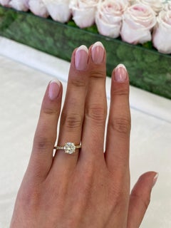 EGL Certified 1.20 Carat Round Brilliant Diamond Ring 18 Karat Yellow Gold