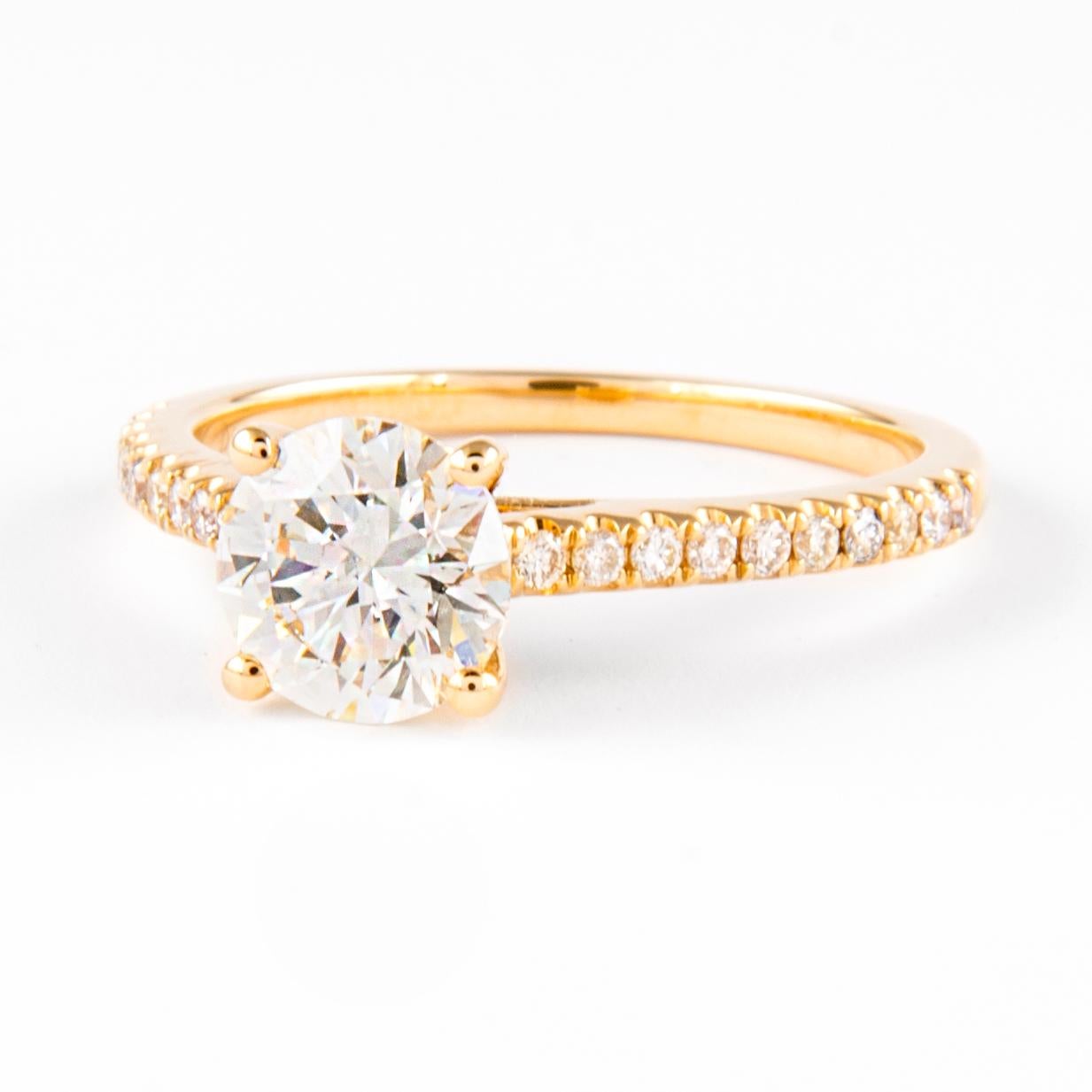 Contemporain Bague en or jaune 18 carats avec diamants ronds brillants de 1,20 carat certifiés EGL en vente